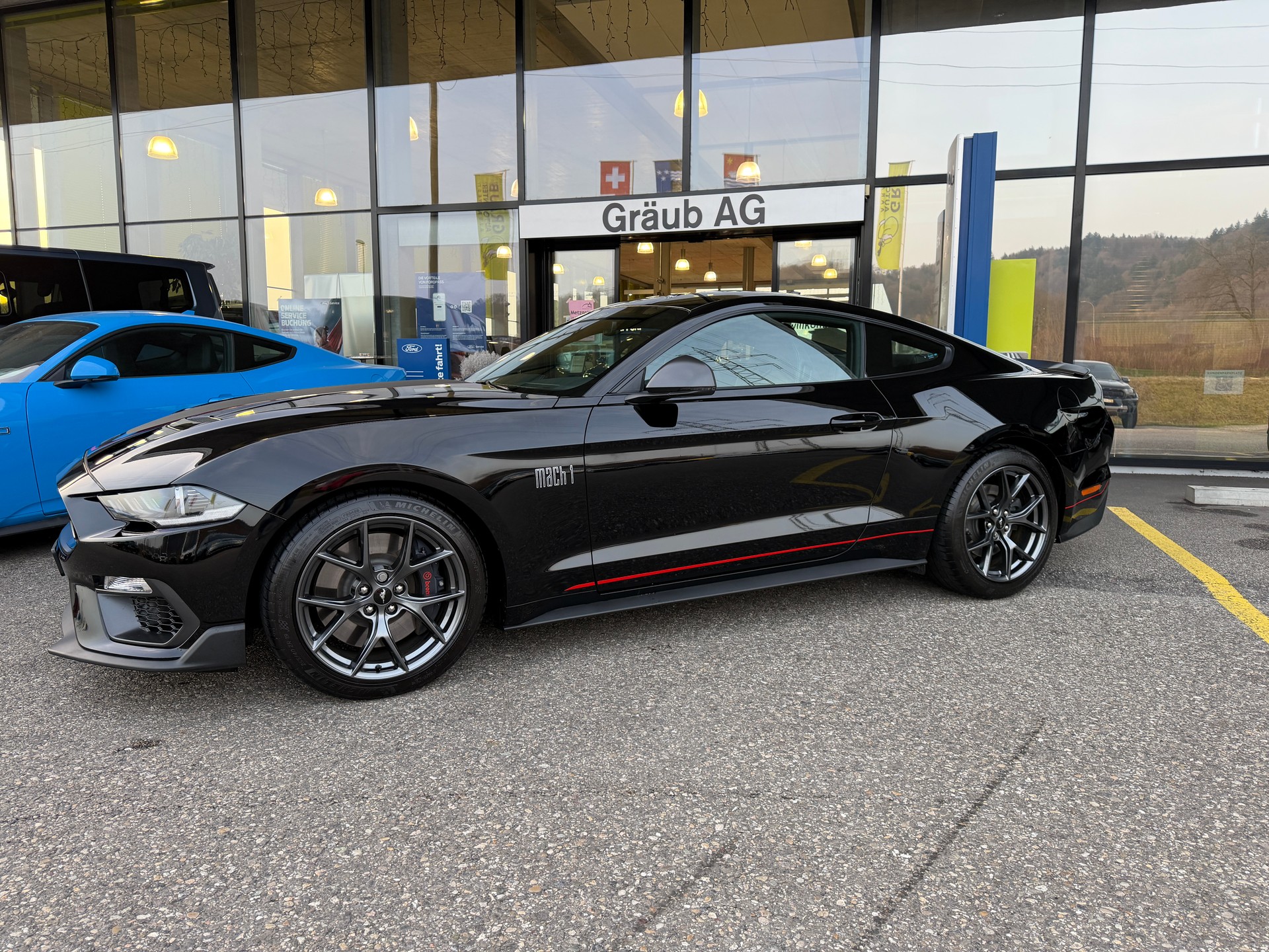 FORD Mustang Fastback 5.0 V8 Mach 1-image-3