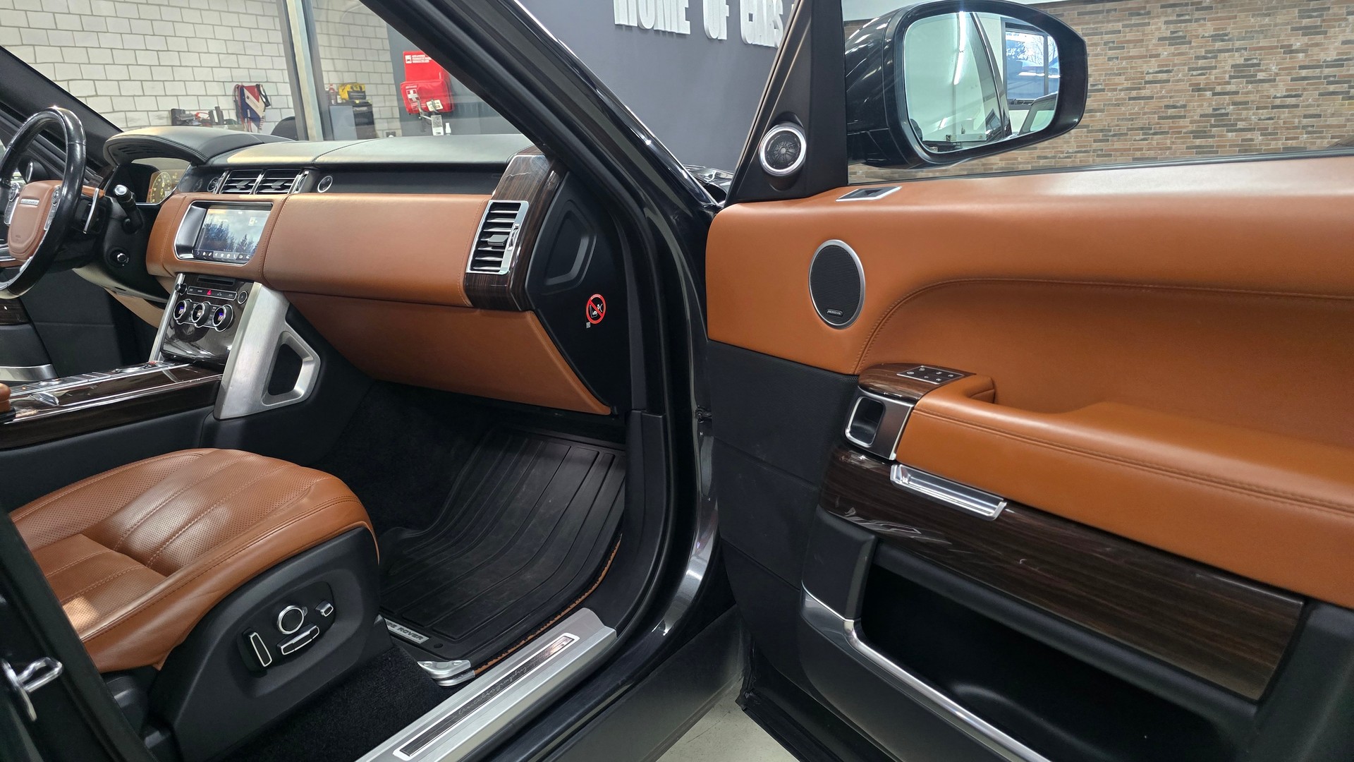 LAND ROVER Range Rover 5.0 V8 SC Autobiography Automatic-image-23
