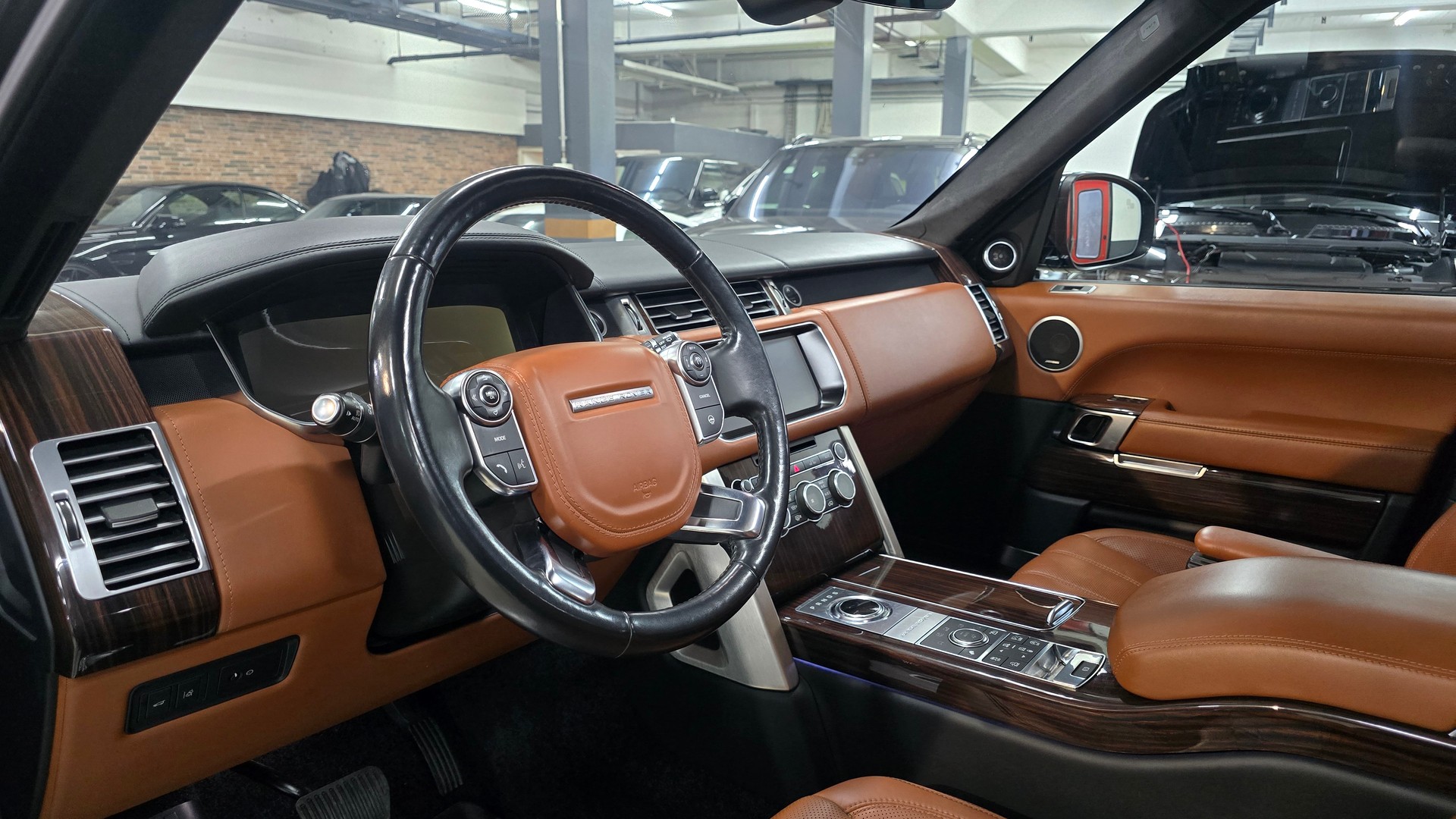 LAND ROVER Range Rover 5.0 V8 SC Autobiography Automatic-image-17
