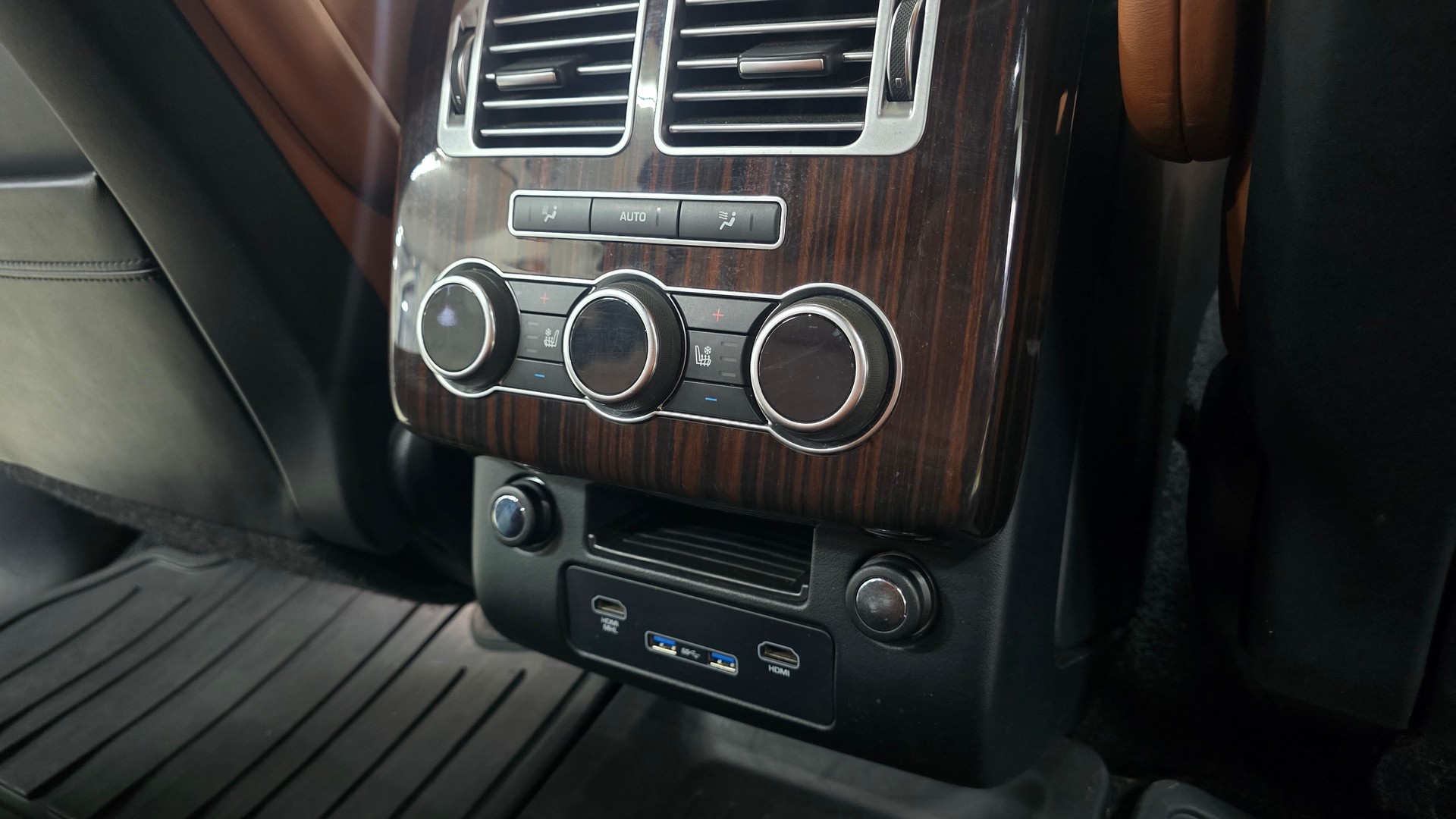 LAND ROVER Range Rover 5.0 V8 SC Autobiography Automatic-image-28