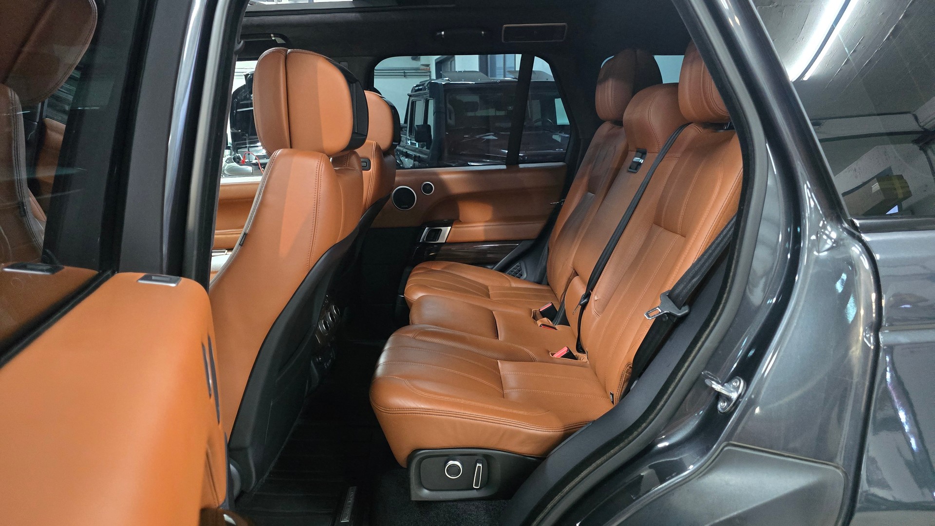 LAND ROVER Range Rover 5.0 V8 SC Autobiography Automatic-image-19