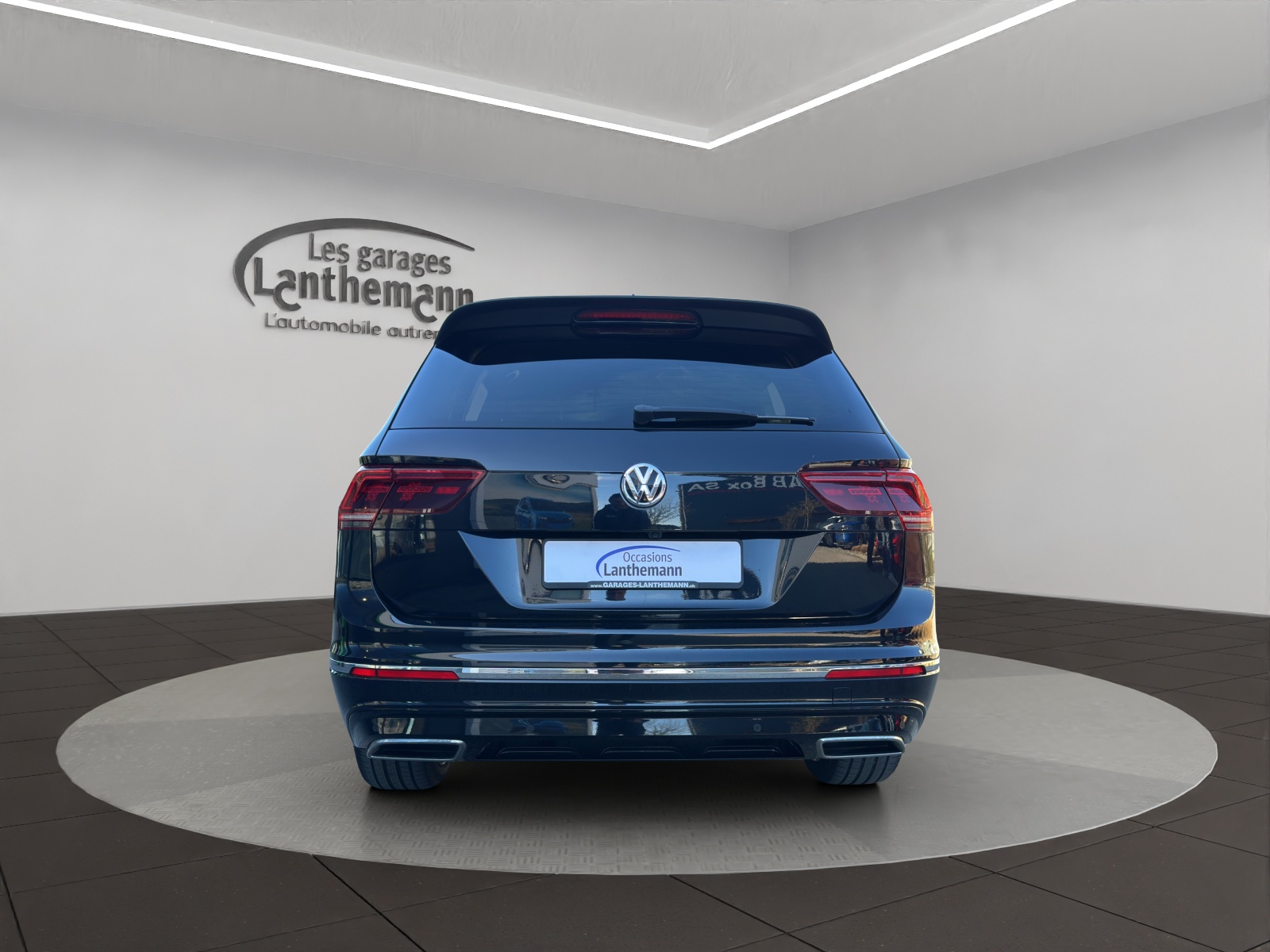 VW Tiguan Allspace 2.0 TDI SCR Highline 4Motion DSG-image-3
