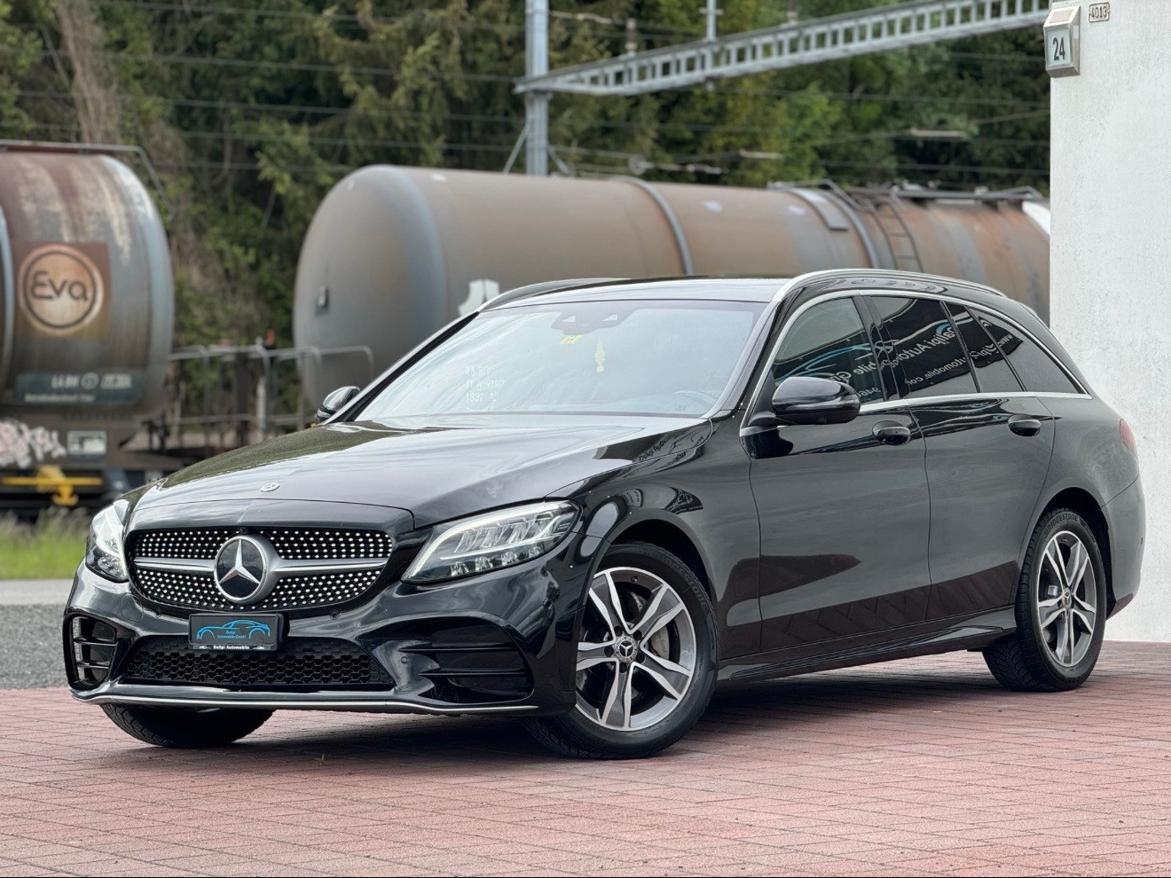 MERCEDES-BENZ C 220 d AMG Line 9G-Tronic-image-1