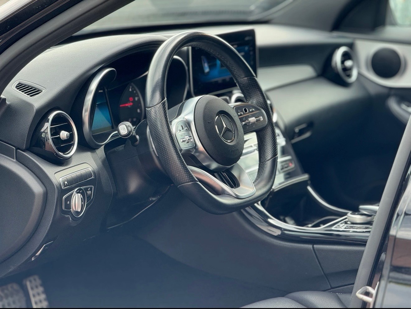 MERCEDES-BENZ C 220 d AMG Line 9G-Tronic-image-9