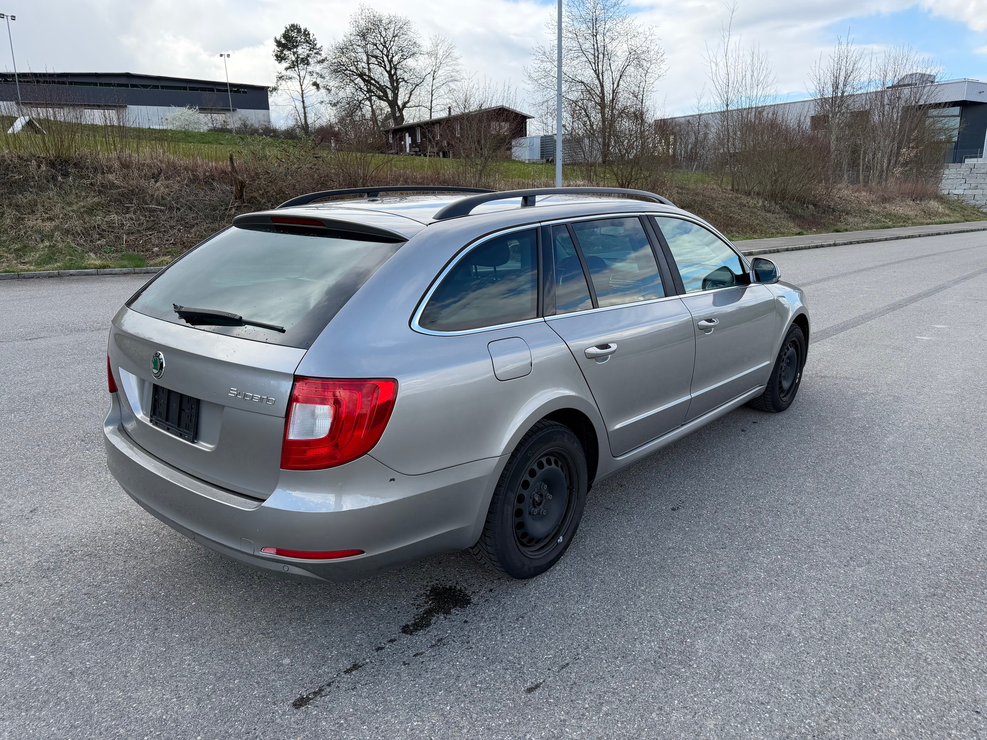 SKODA Superb Combi 1.8 TSI Elegance 4x4-image-3