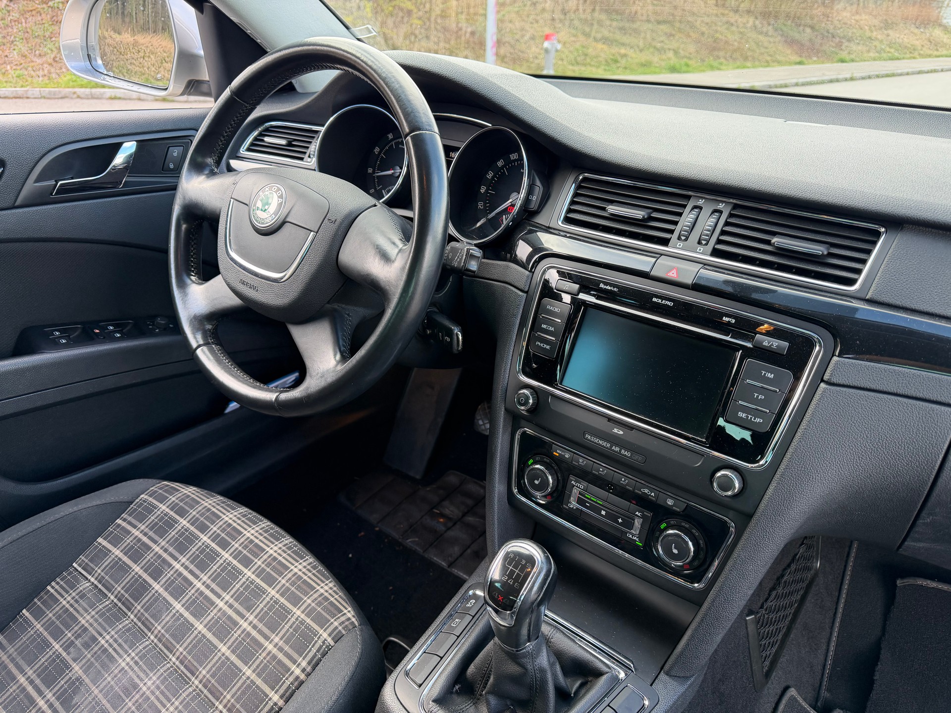 SKODA Superb Combi 1.8 TSI Elegance 4x4-image-4