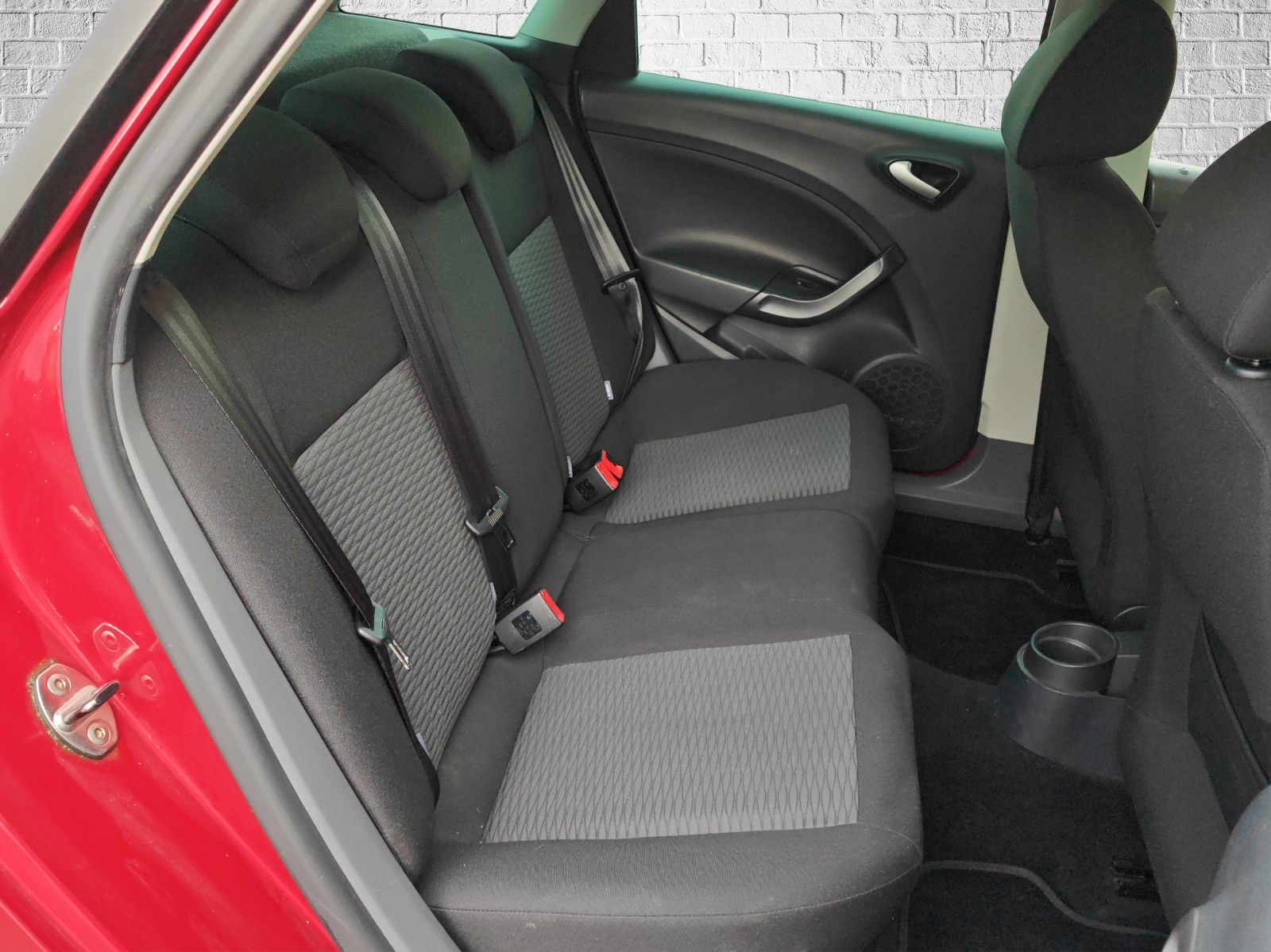 SEAT Ibiza ST 1.2 TSI Sport Eco Tech-image-16