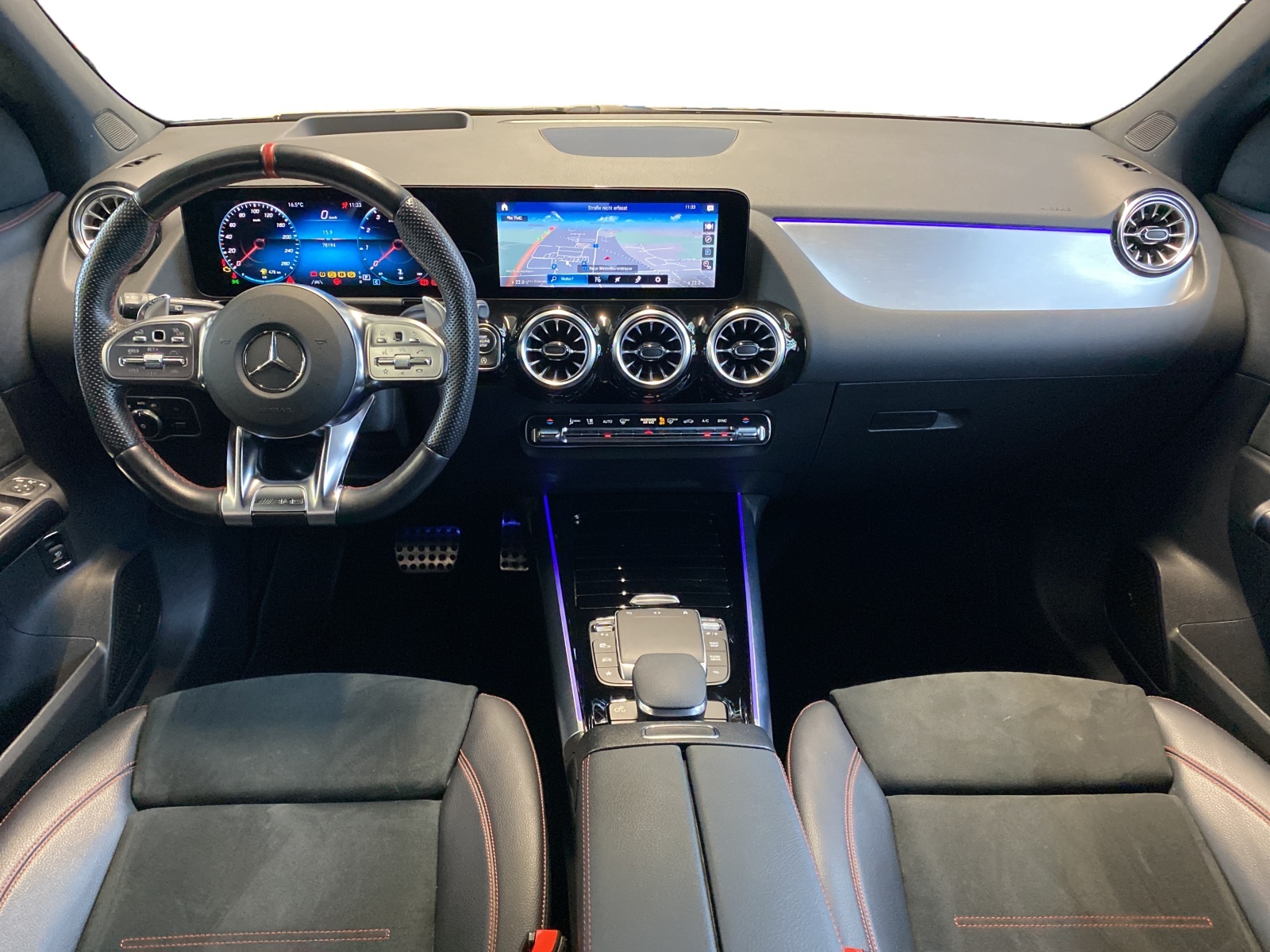 MERCEDES-BENZ GLA 35 AMG 4MATIC-image-7