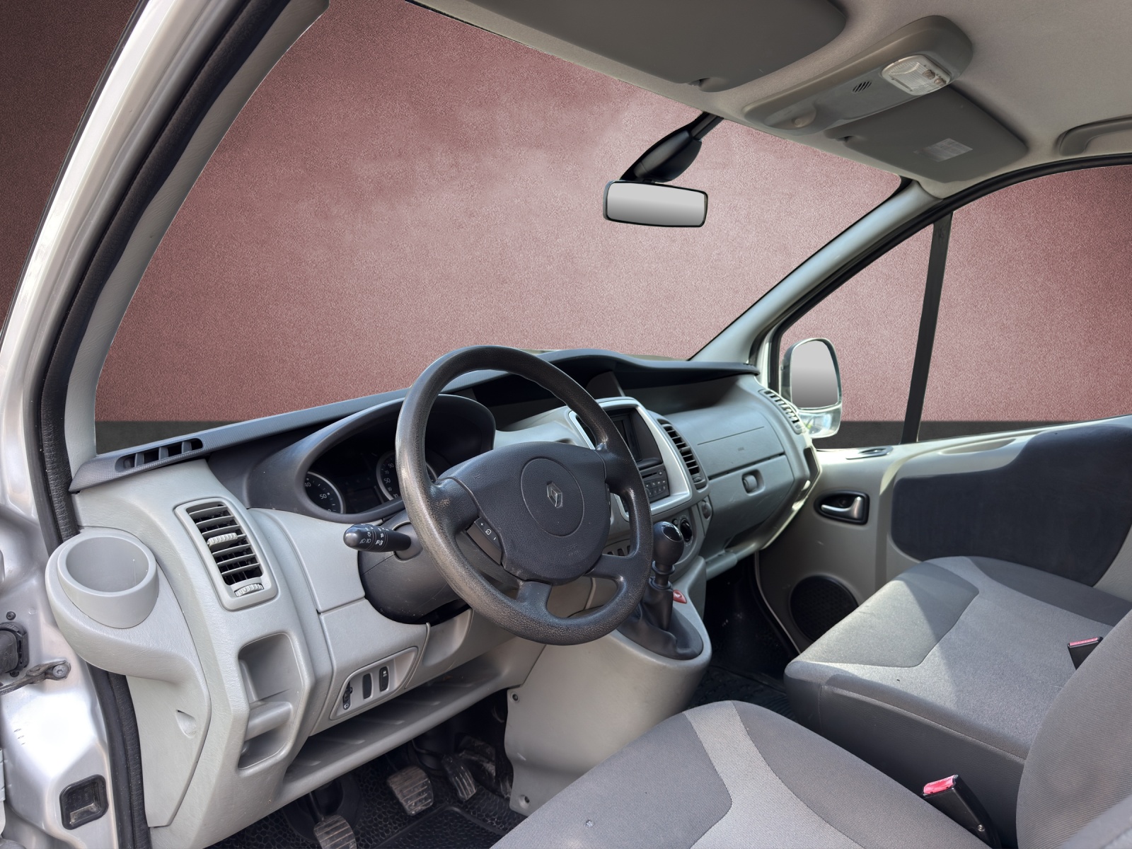 RENAULT Trafic 2.0dCi Eco Passenger Authentique-image-7