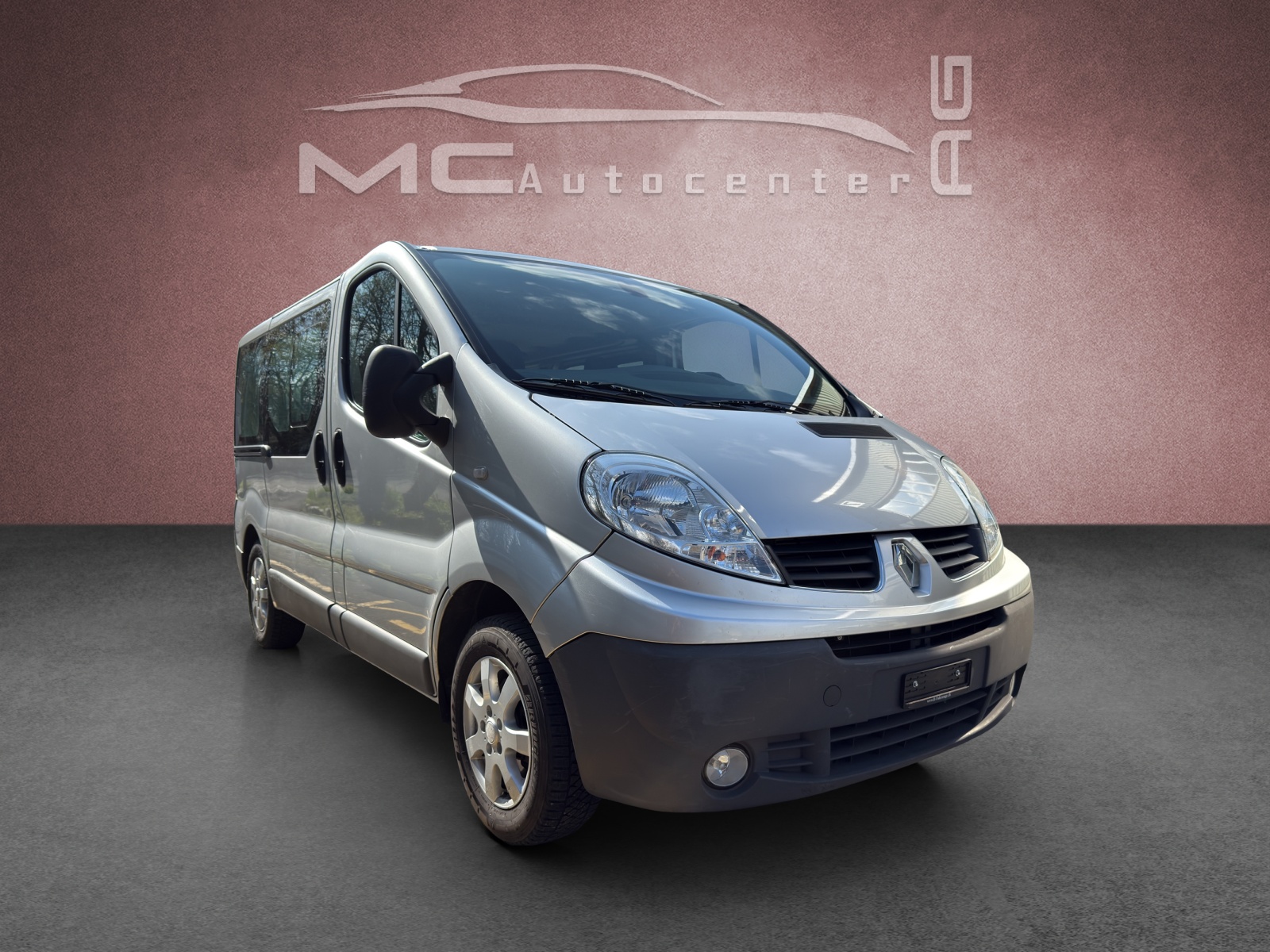 RENAULT Trafic 2.0dCi Eco Passenger Authentique-image-5