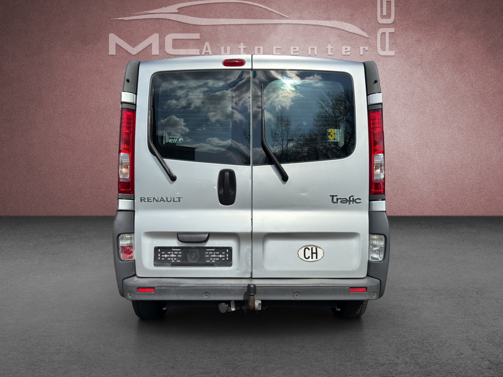 RENAULT Trafic 2.0dCi Eco Passenger Authentique-image-4