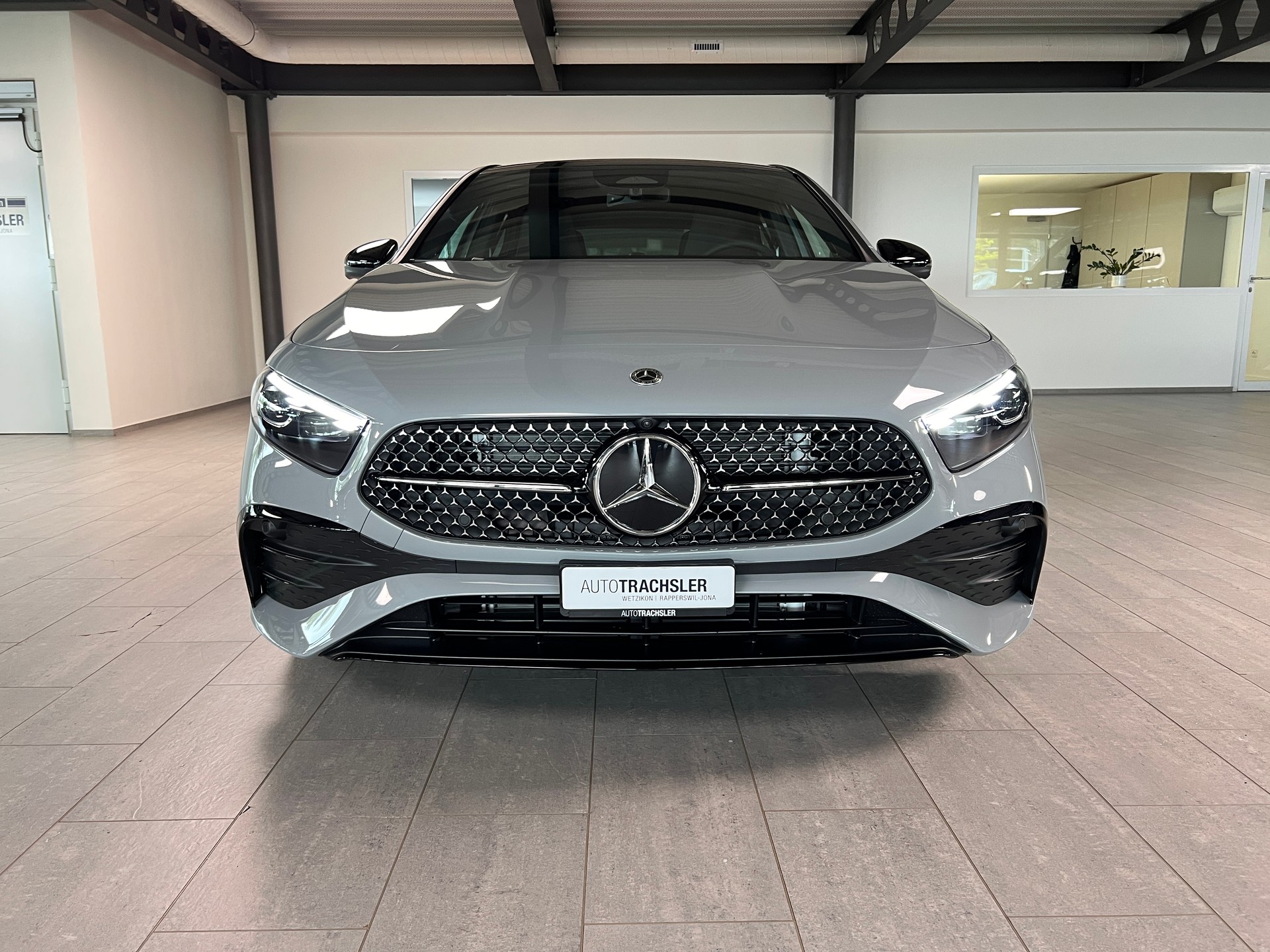 MERCEDES-BENZ A 250 4Matic 8G-DCT-image-1