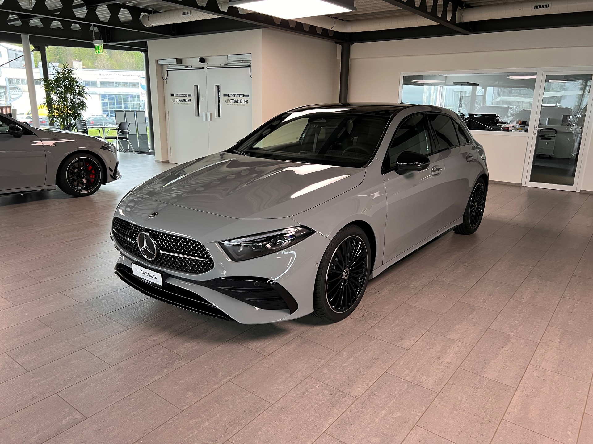 MERCEDES-BENZ A 250 4Matic 8G-DCT-image-3