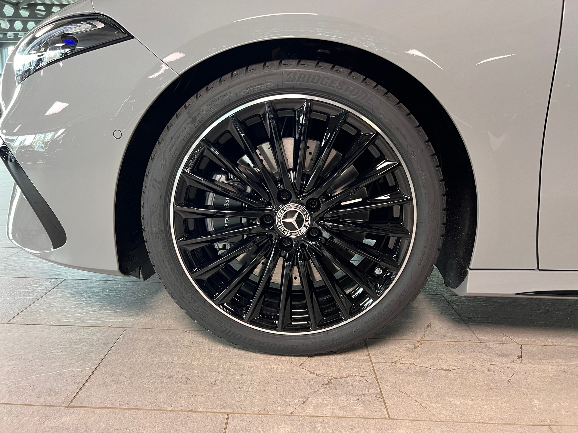 MERCEDES-BENZ A 250 4Matic 8G-DCT-image-5