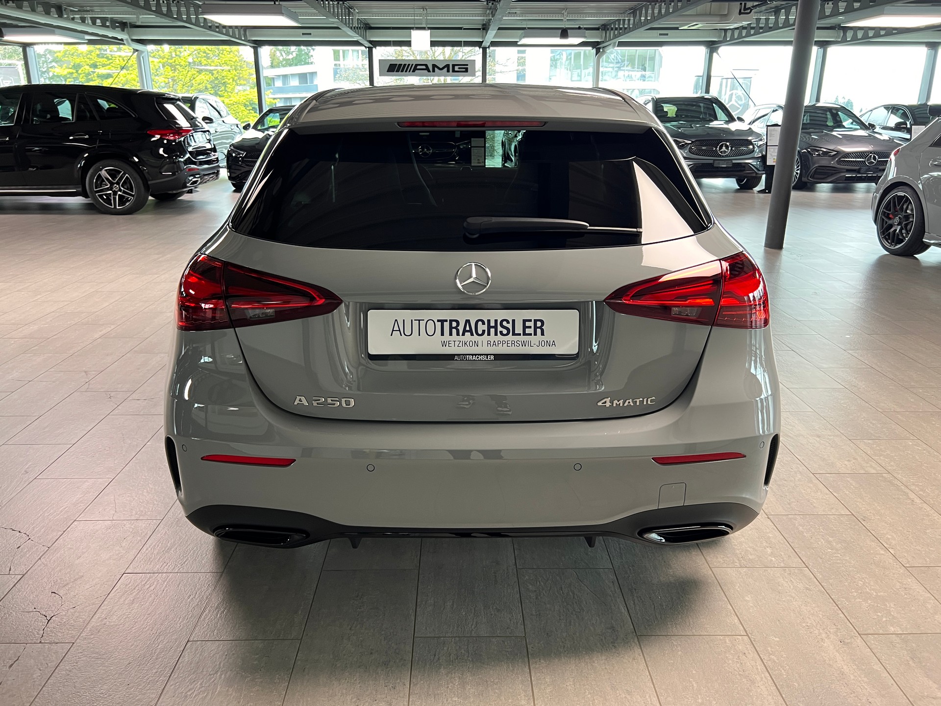 MERCEDES-BENZ A 250 4Matic 8G-DCT-image-4
