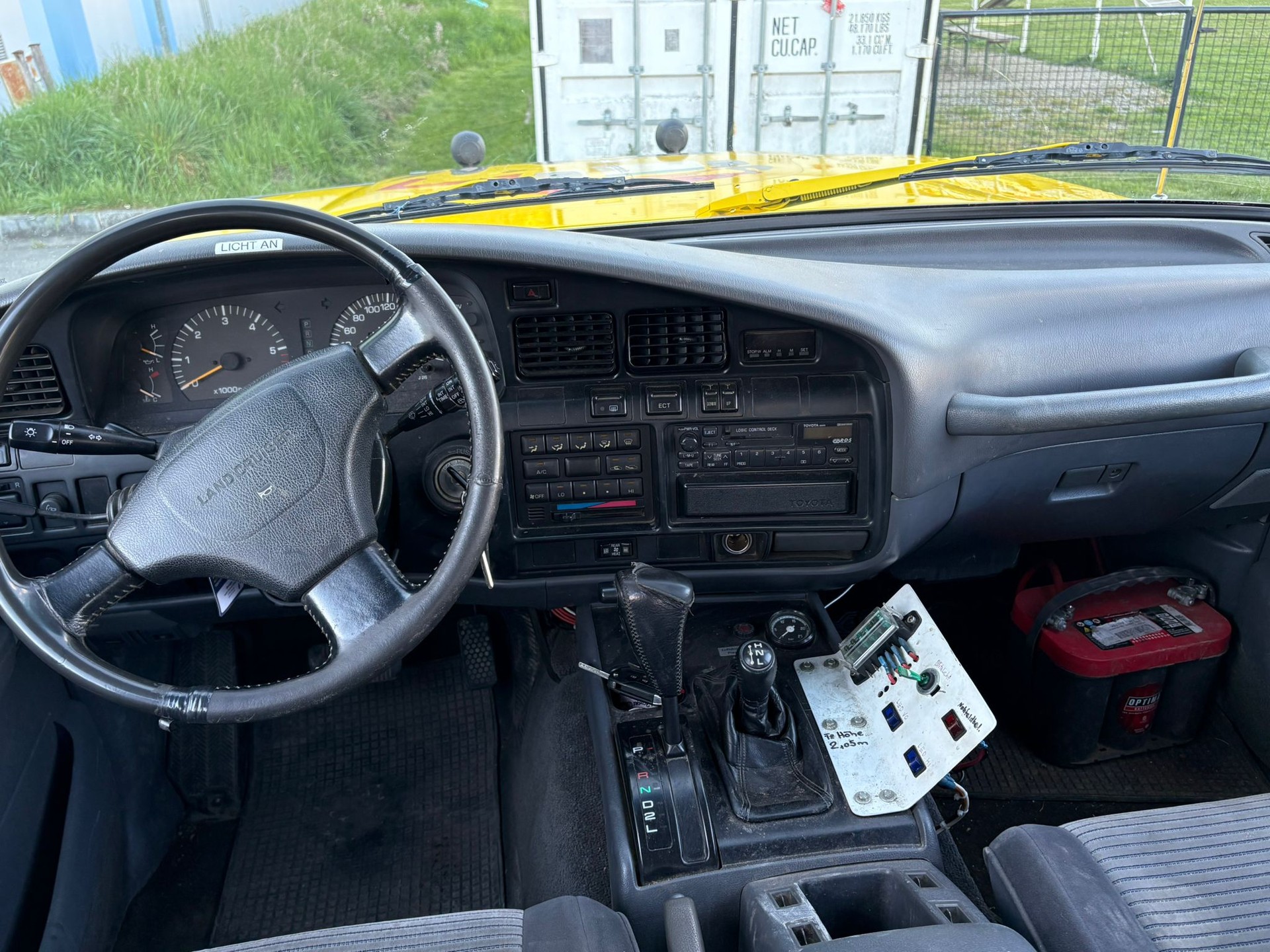 TOYOTA FZJ80L VX Super Saloon-image-4