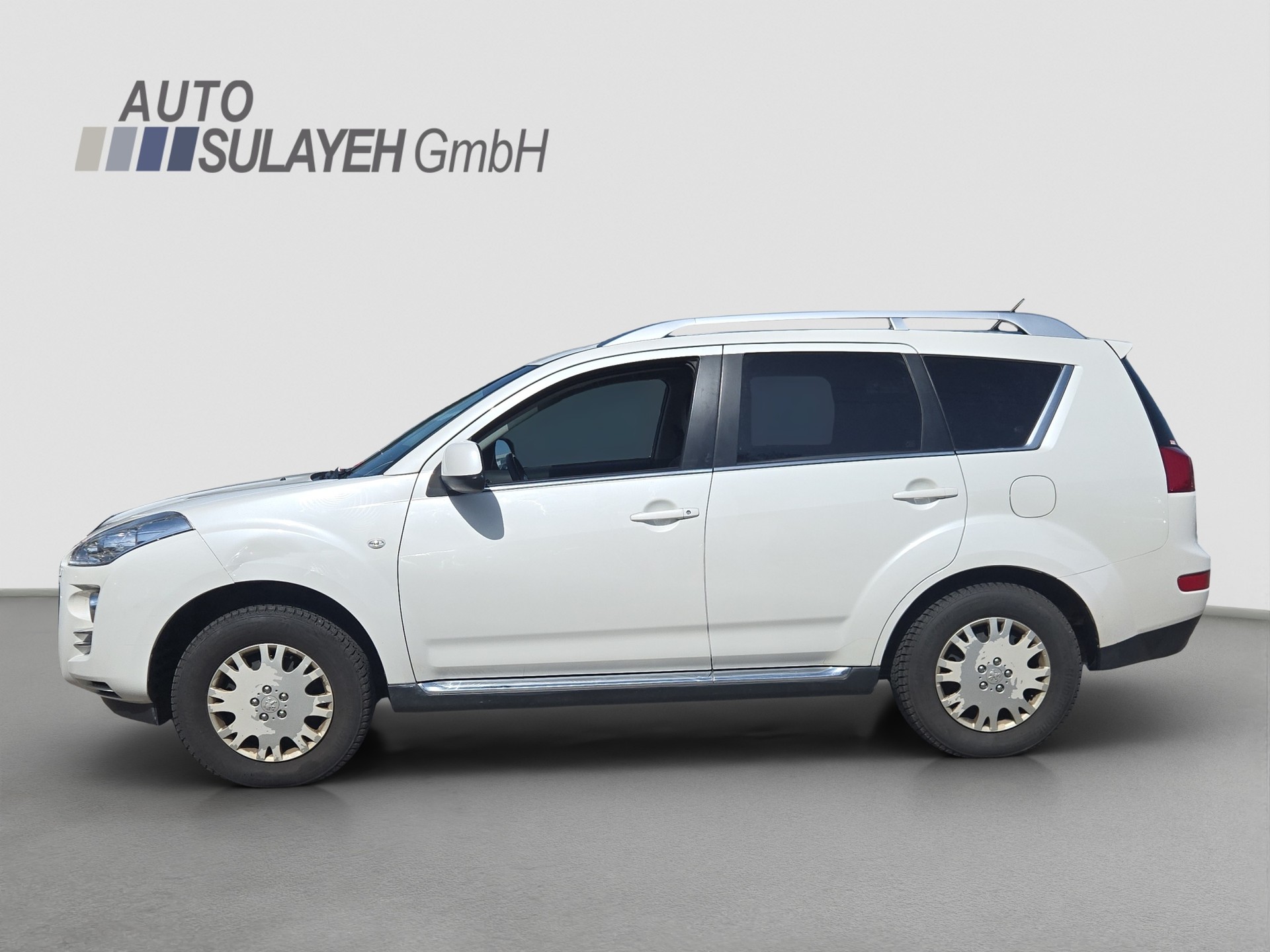 PEUGEOT 4007 2.2 HDi Platinum Edition DCS6-image-3