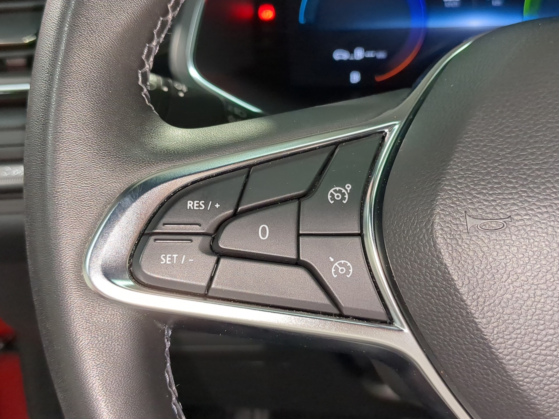 RENAULT Captur 1.6 E-Tech 145 Rive Gauche DHT-image-20