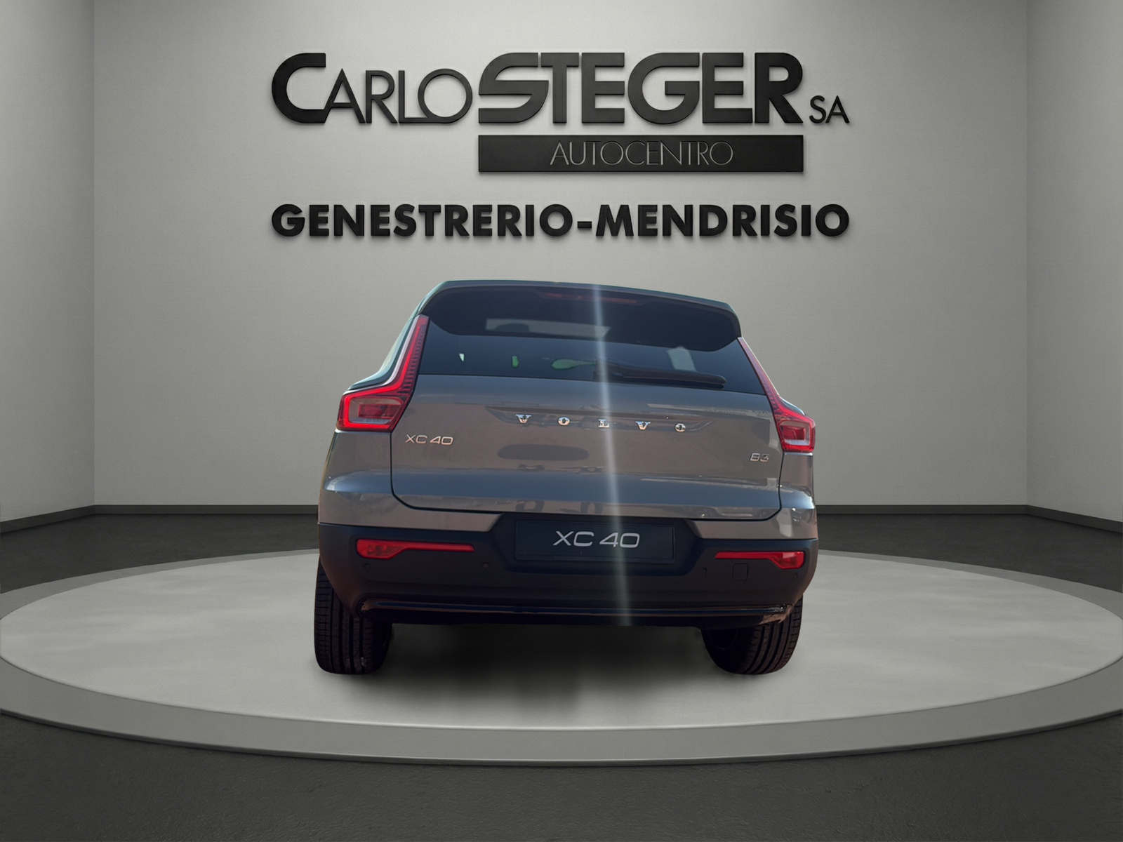 VOLVO XC40 B3 Benzin Mild Hybrid Plus Dark DCT-image-8