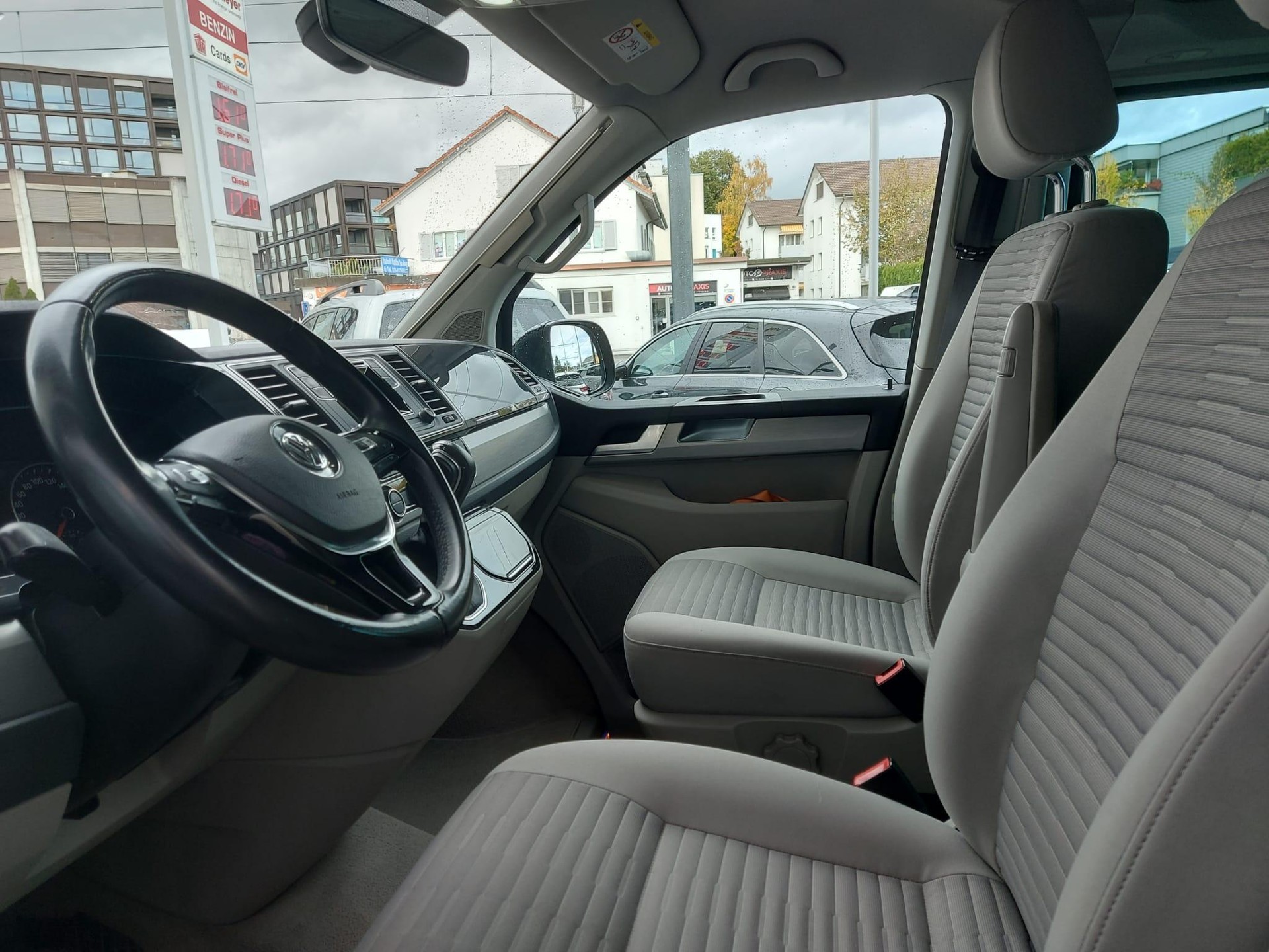 VW T6 California 3000 2.0 TDI 150 Oc. Liberty DSG 4m-image-12