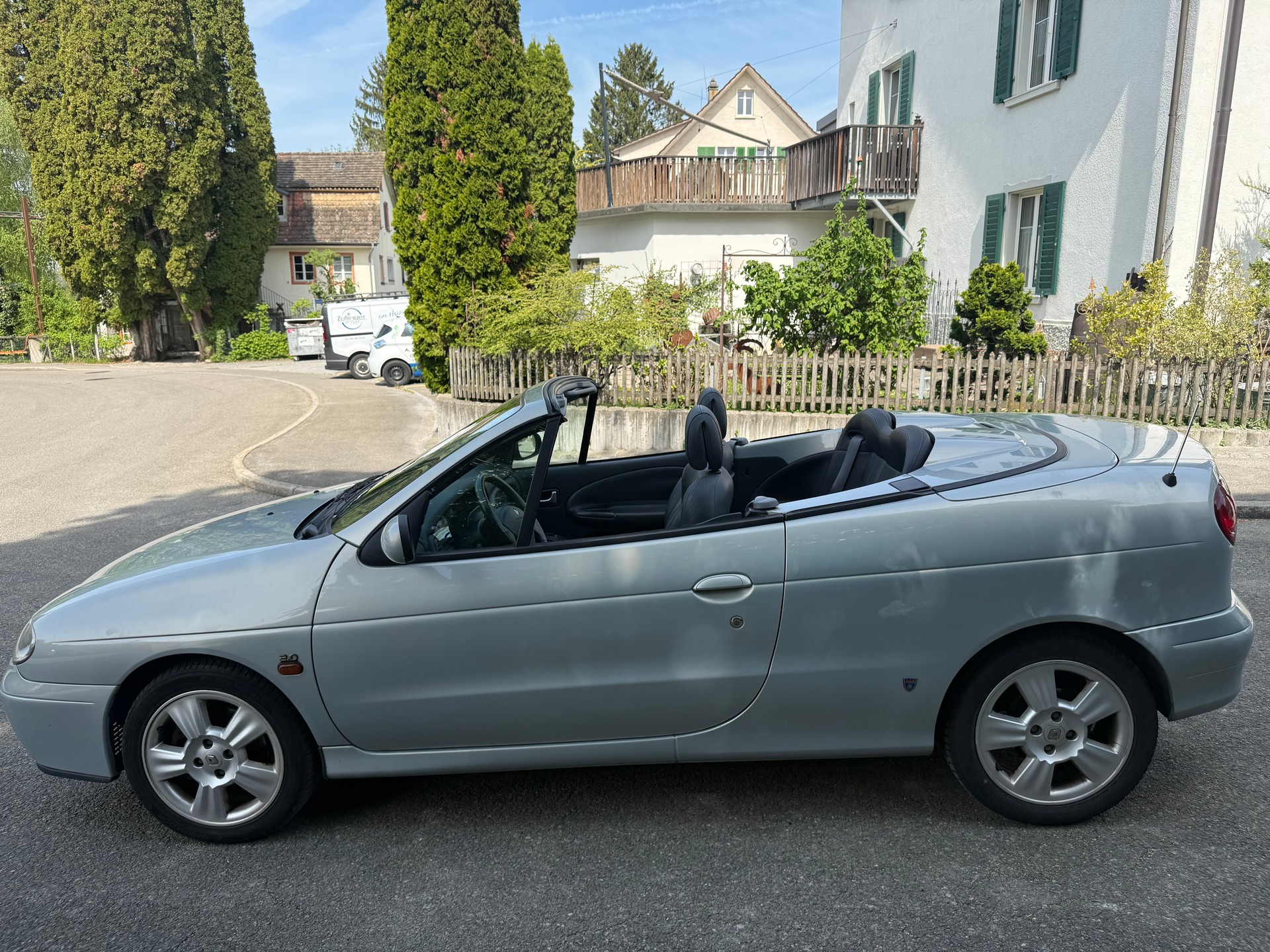 RENAULT Mégane 2.0 16V IDE Privilège-image-7