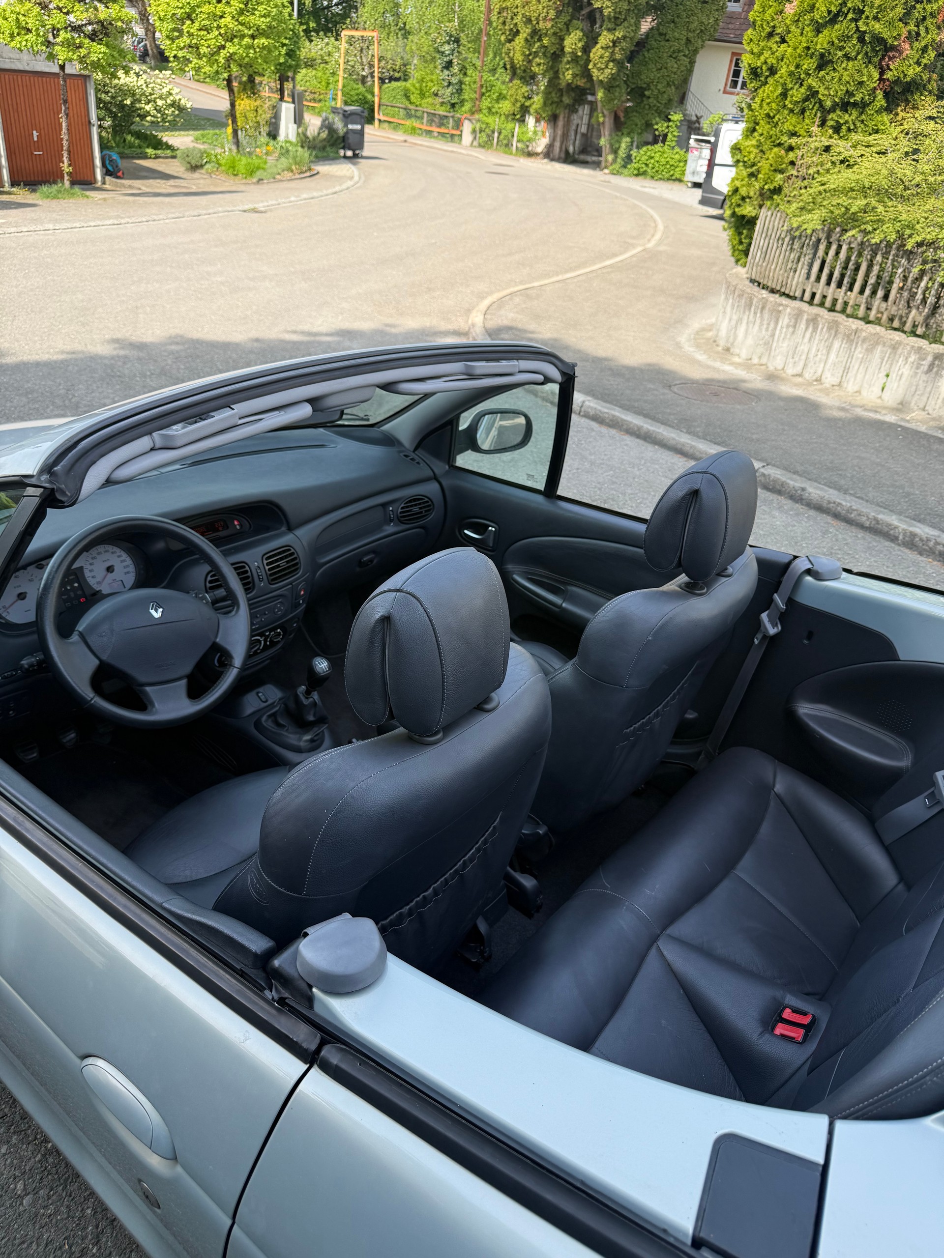 RENAULT Mégane 2.0 16V IDE Privilège-image-5