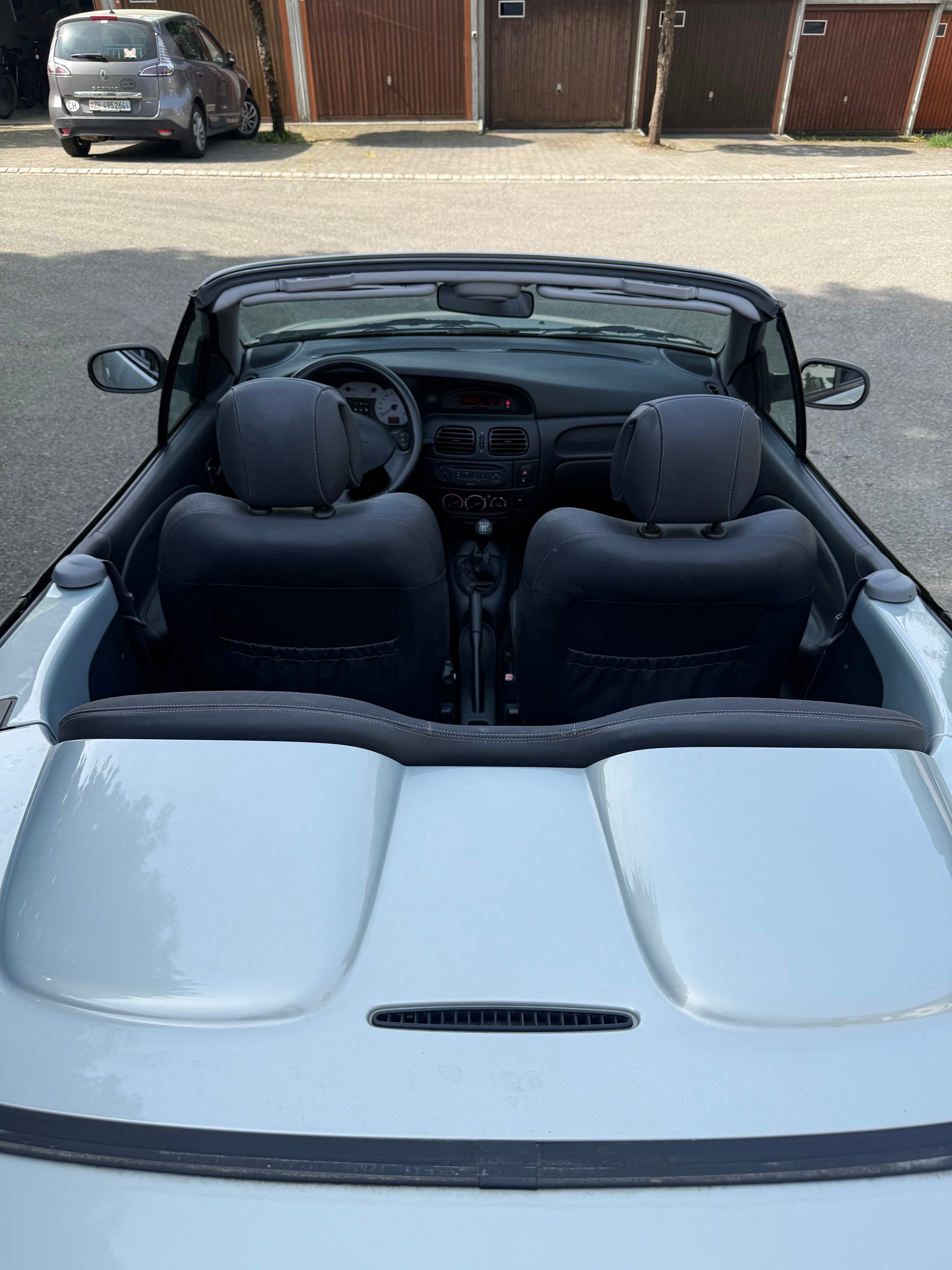 RENAULT Mégane 2.0 16V IDE Privilège-image-8