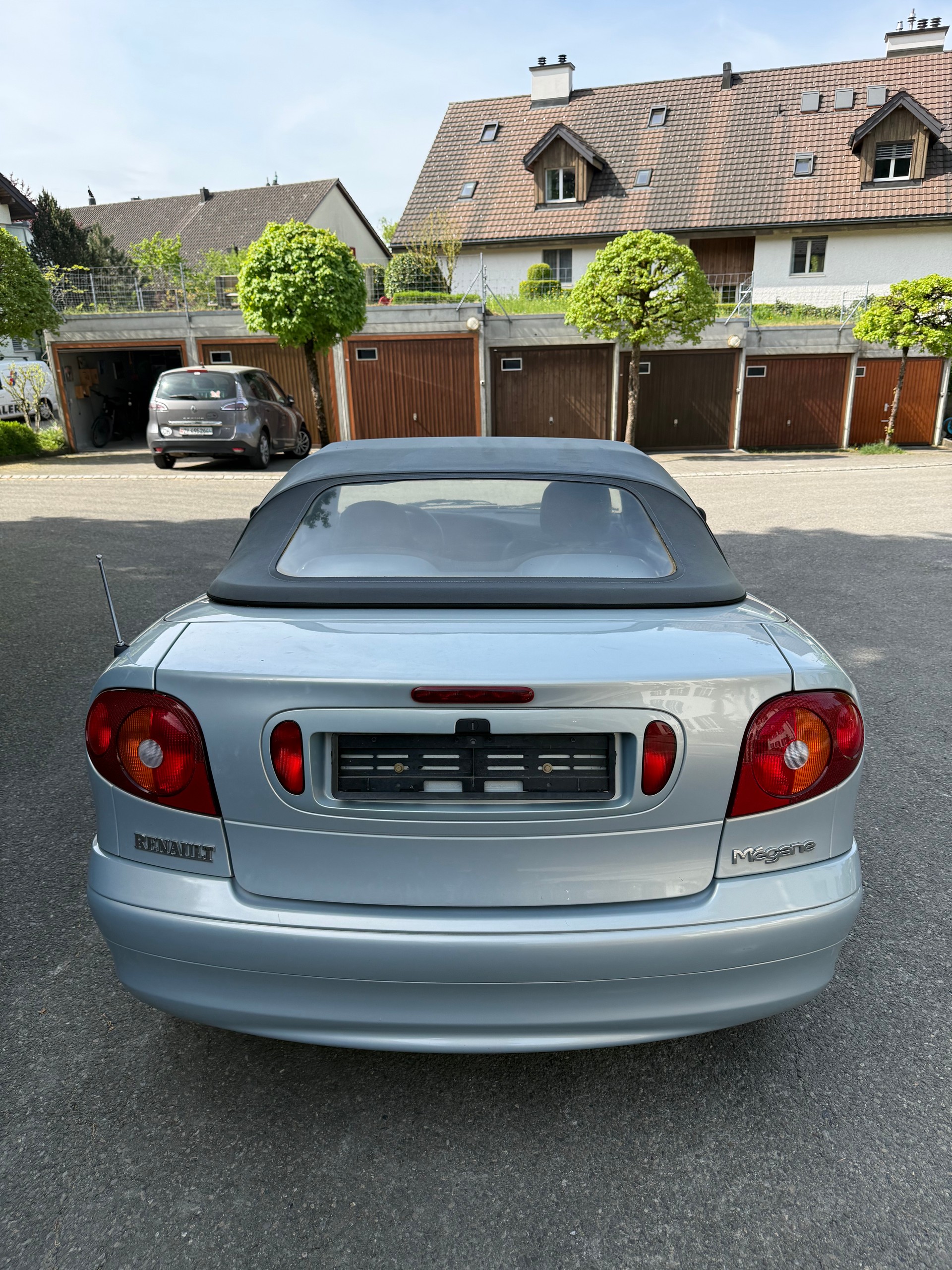 RENAULT Mégane 2.0 16V IDE Privilège-image-4