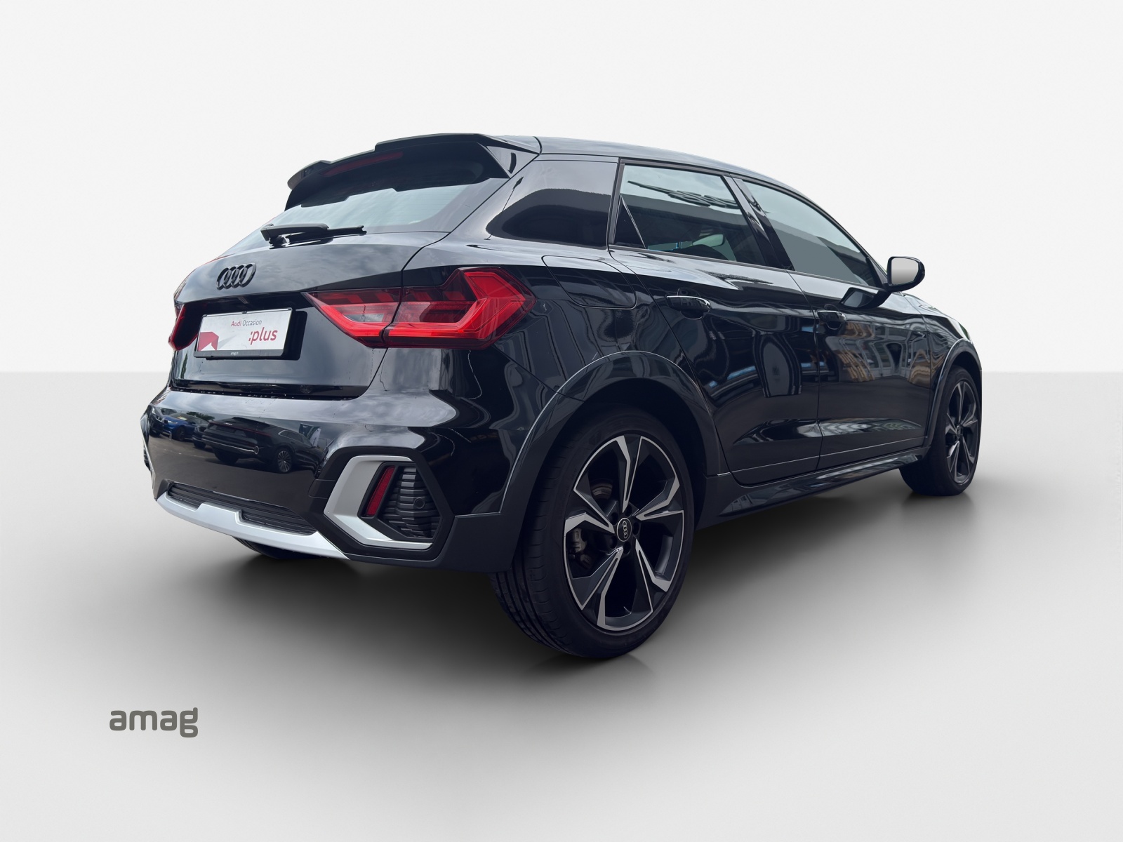AUDI A1 allstreet 30 TFSI Attraction S-tronic-image-4