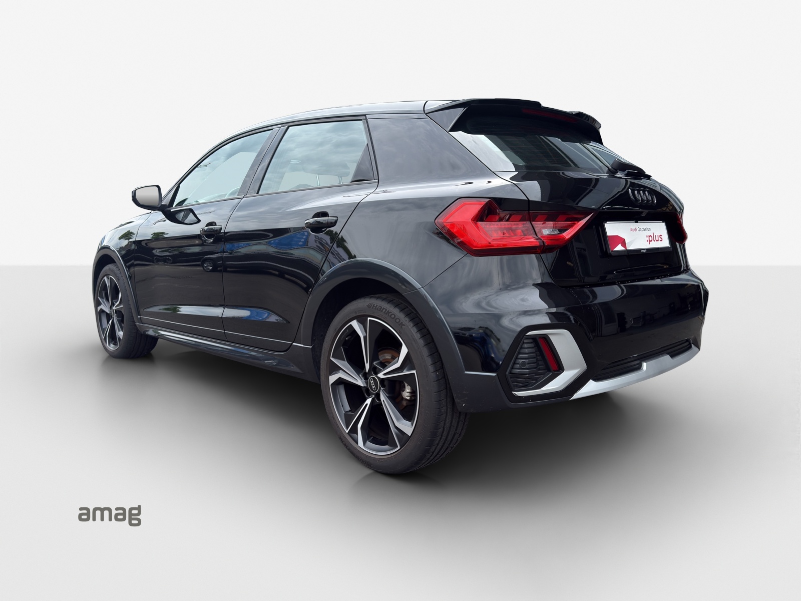 AUDI A1 allstreet 30 TFSI Attraction S-tronic-image-2