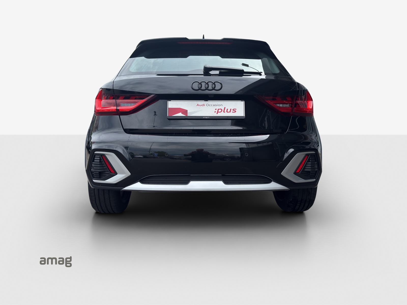 AUDI A1 allstreet 30 TFSI Attraction S-tronic-image-3