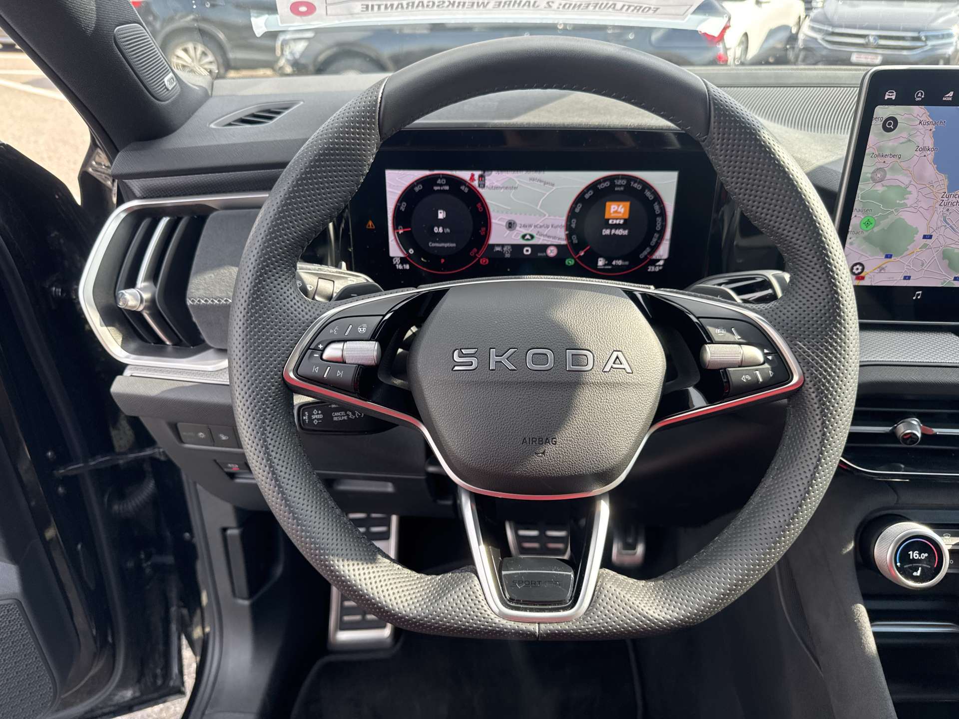 SKODA Kodiaq 2.0 TDi Sportline DSG-Automat 7-Plätzer-image-15