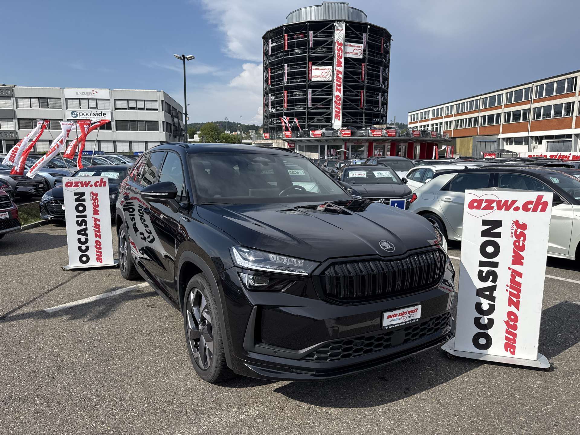 SKODA Kodiaq 2.0 TDi Sportline DSG-Automat 7-Plätzer-image-0