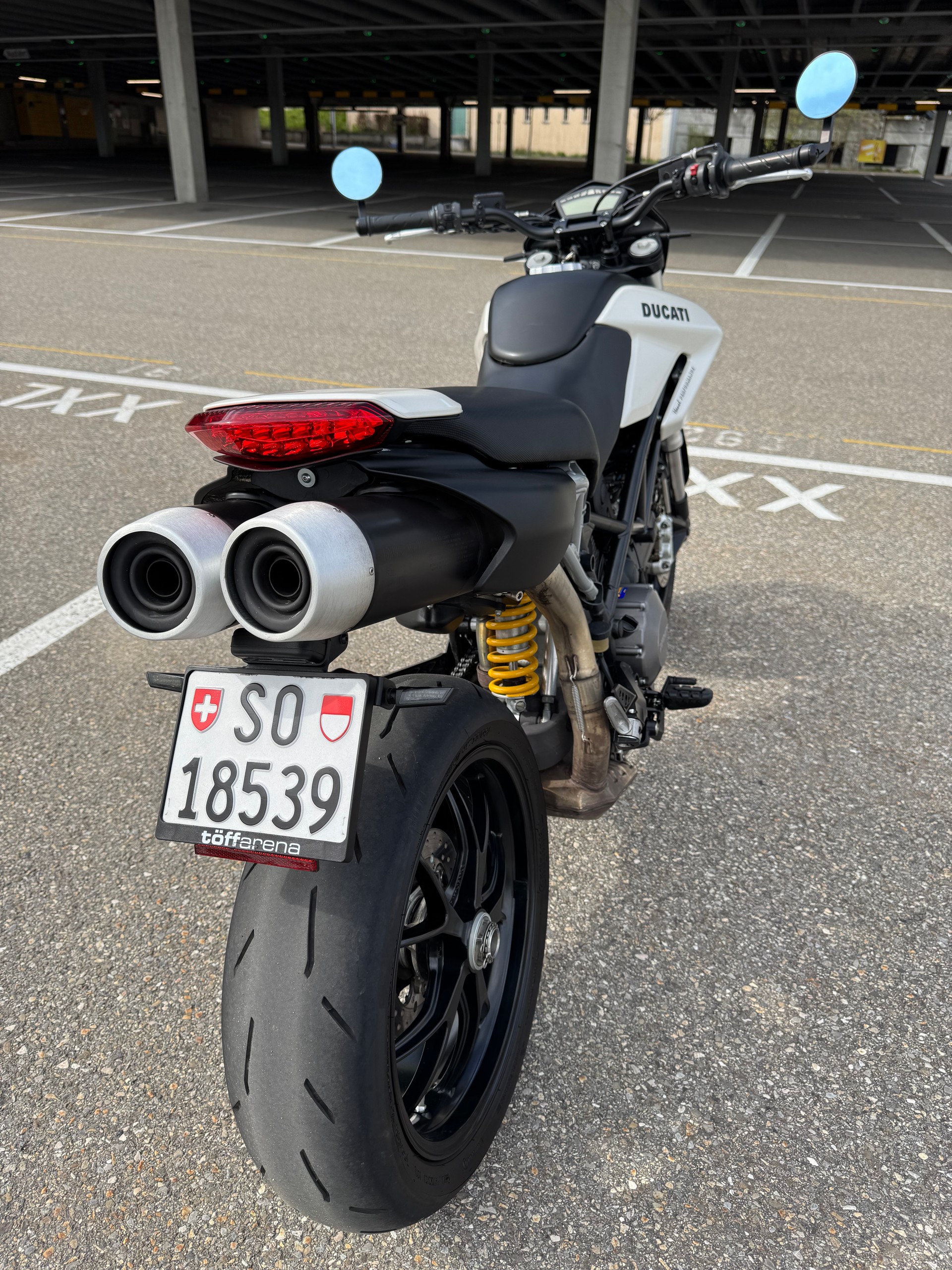 DUCATI Hypermotard 796-image-3