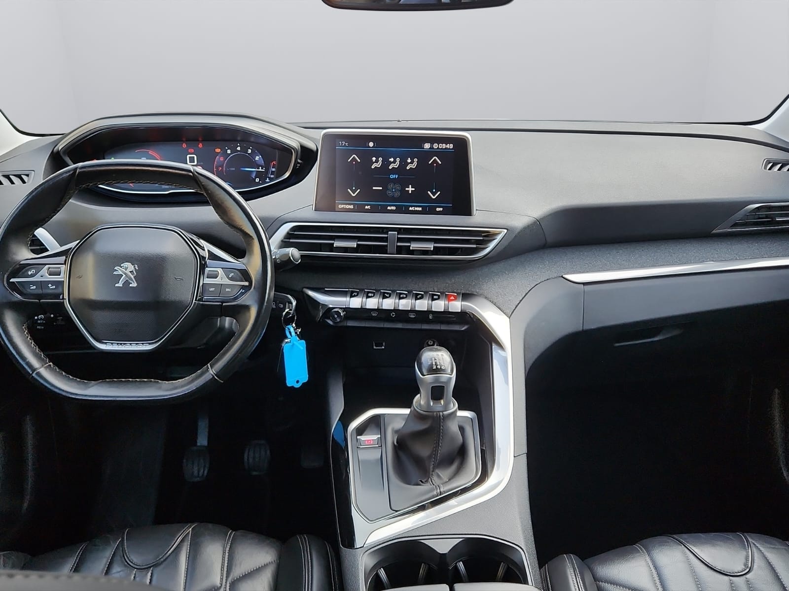 PEUGEOT 3008 1.2 PureTech Active-image-12