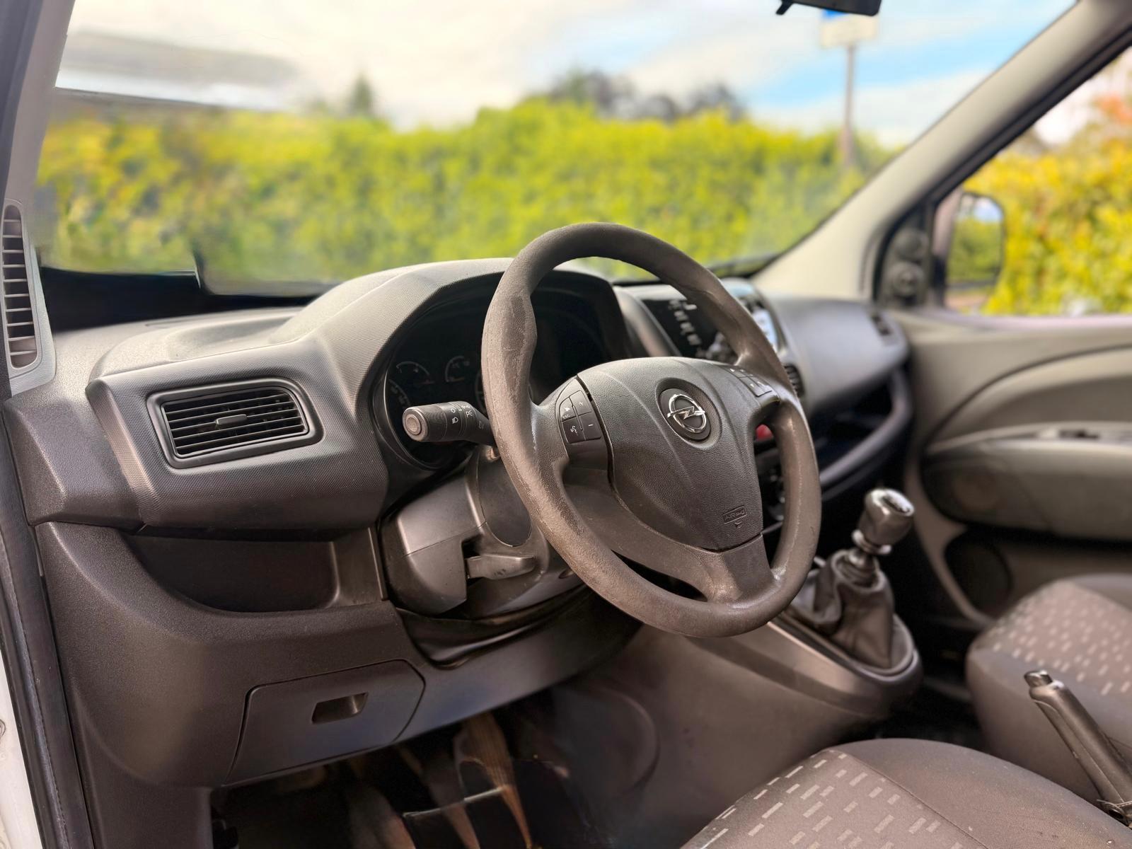 OPEL Combo 1.4i 2.2 L1H1-image-12
