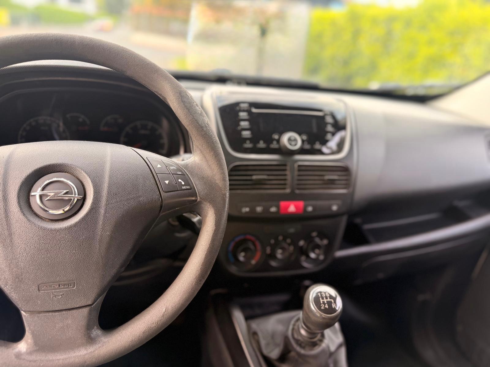 OPEL Combo 1.4i 2.2 L1H1-image-17