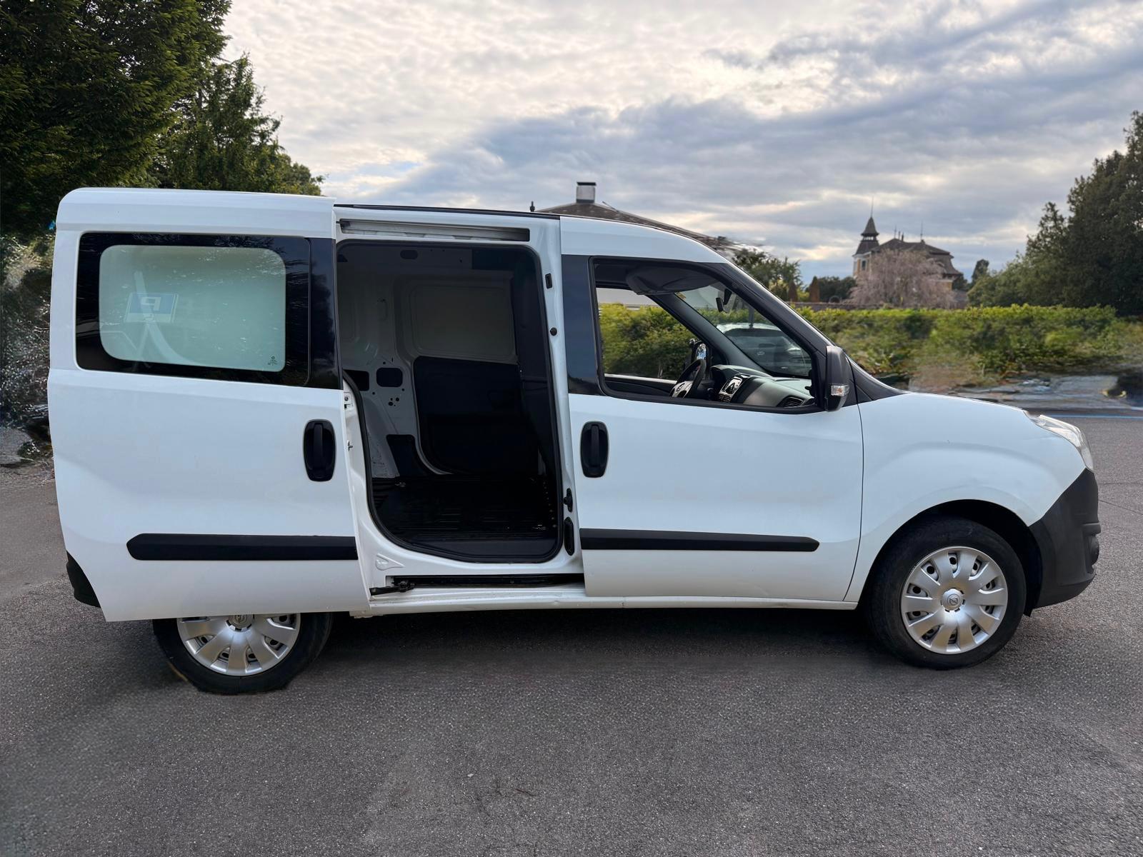 OPEL Combo 1.4i 2.2 L1H1-image-10