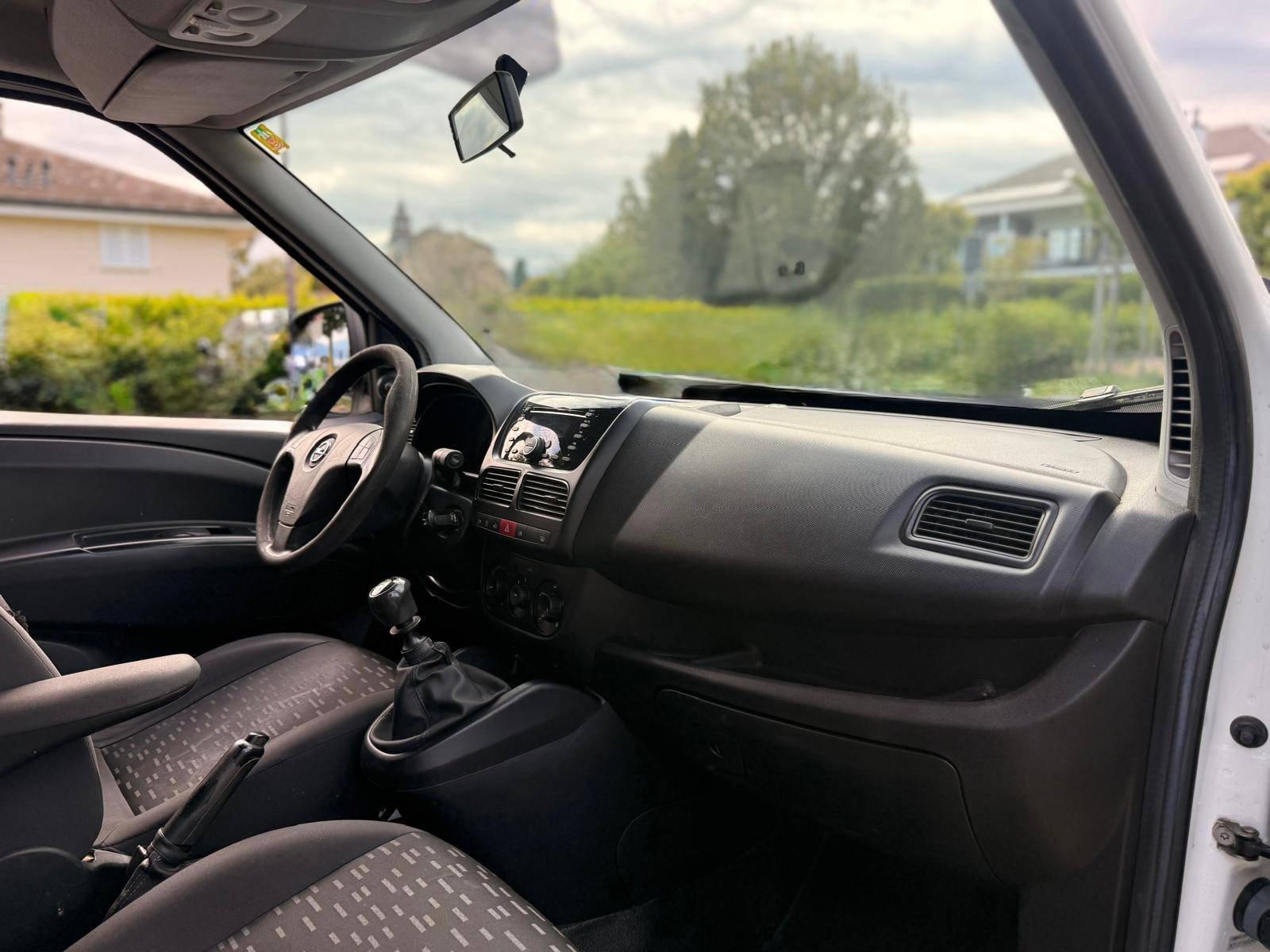 OPEL Combo 1.4i 2.2 L1H1-image-14