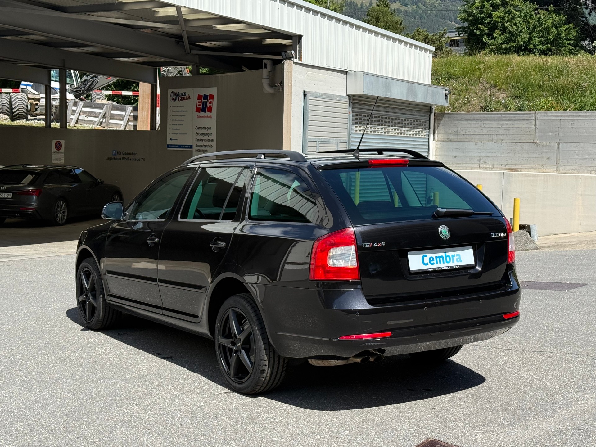 SKODA Octavia Combi 1.8 TSI Stöckli 4x4-image-6