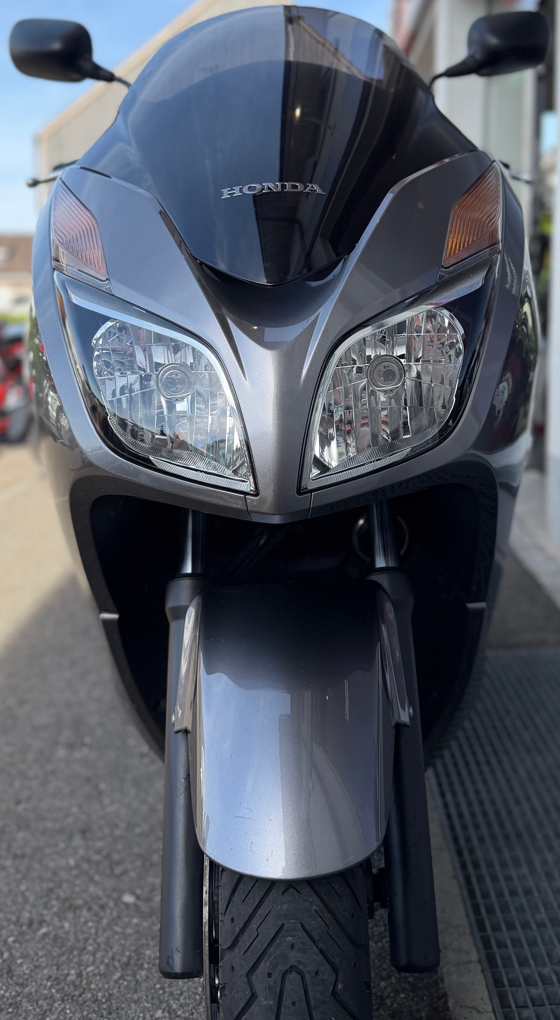HONDA NSS 300 A ABS-showroom-element-1
