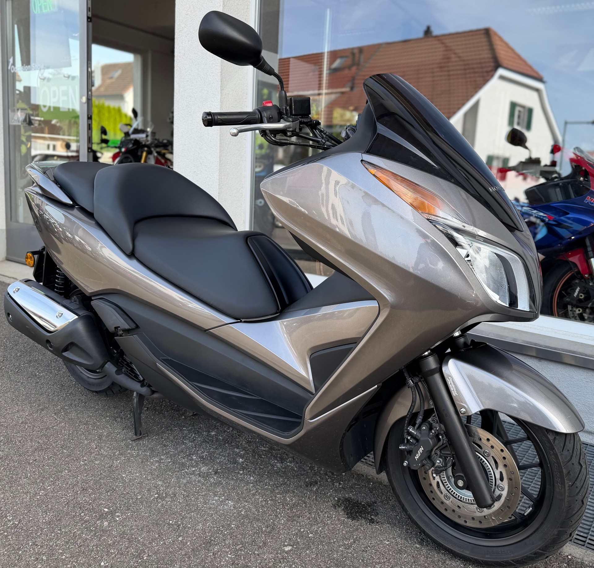 HONDA NSS 300 A ABS-image-9