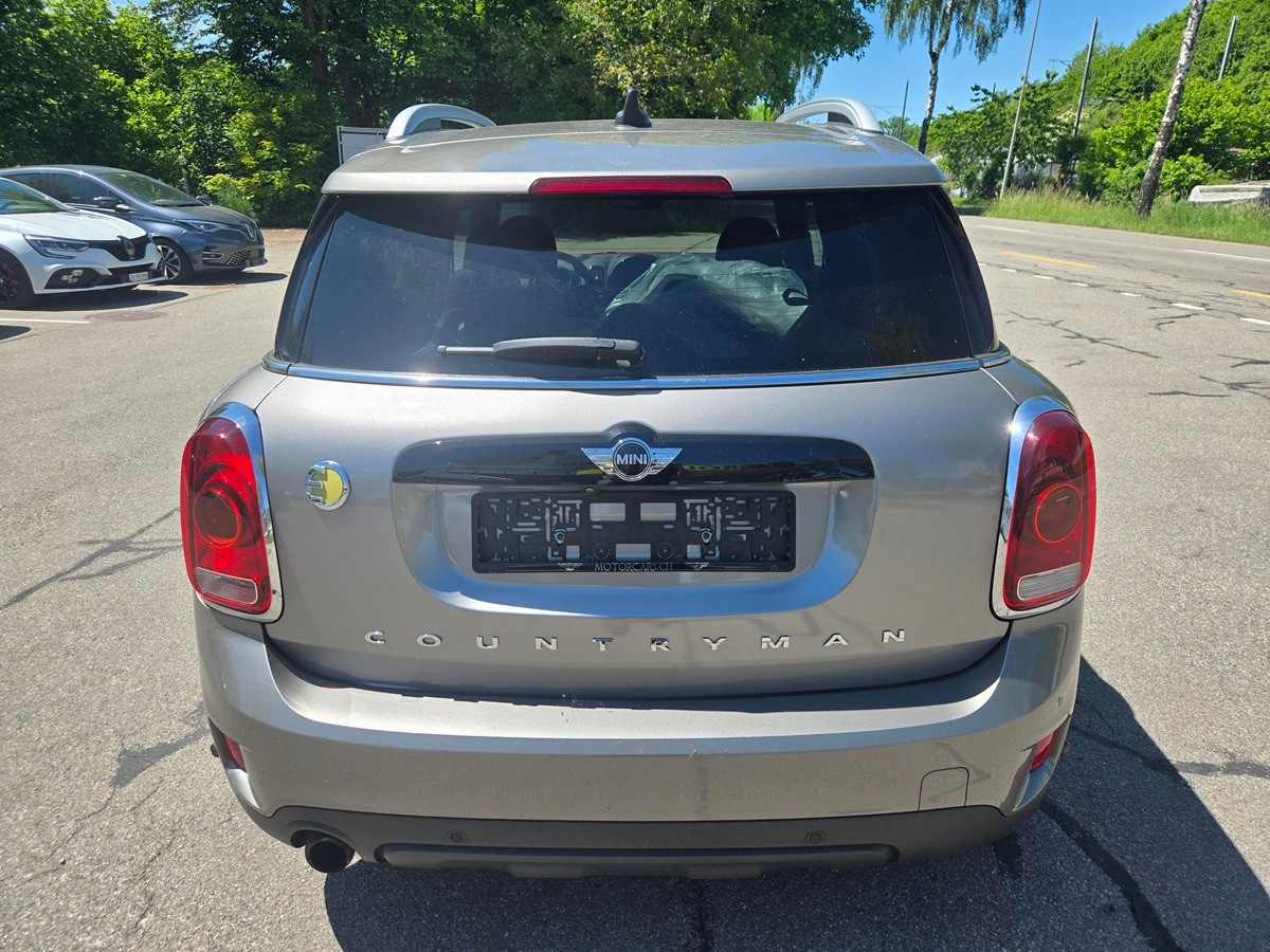 MINI Countryman F60 1.5i Cooper S E ALL4-image-4