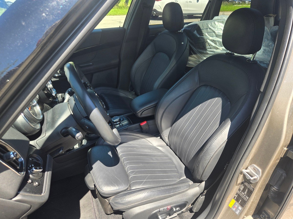 MINI Countryman F60 1.5i Cooper S E ALL4-image-5