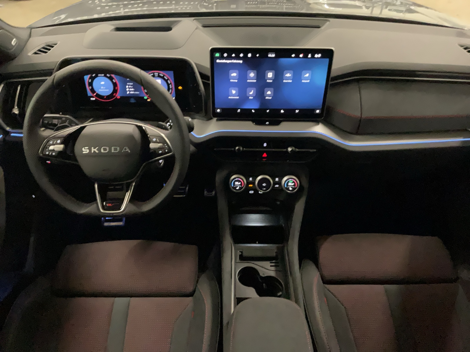 SKODA Kodiaq 2.0 TSI RS 4x4-image-7