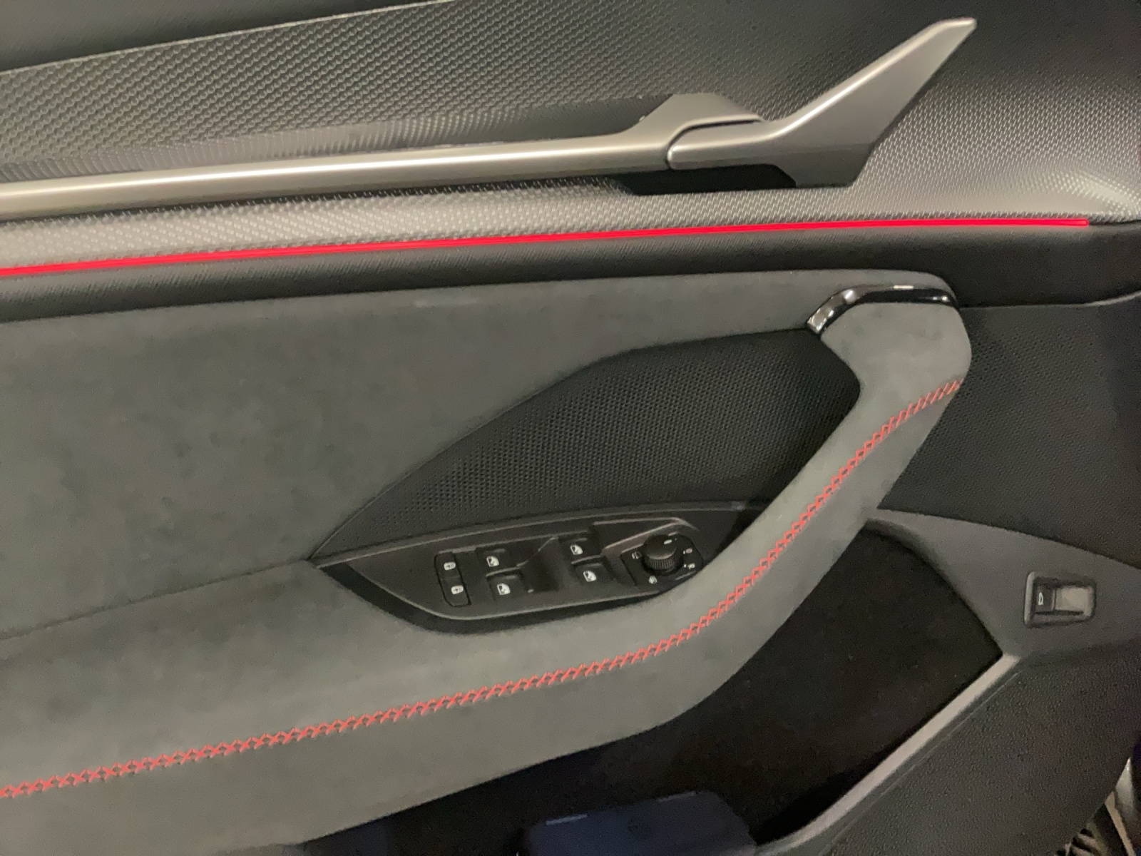 SKODA Kodiaq 2.0 TSI RS 4x4-image-8