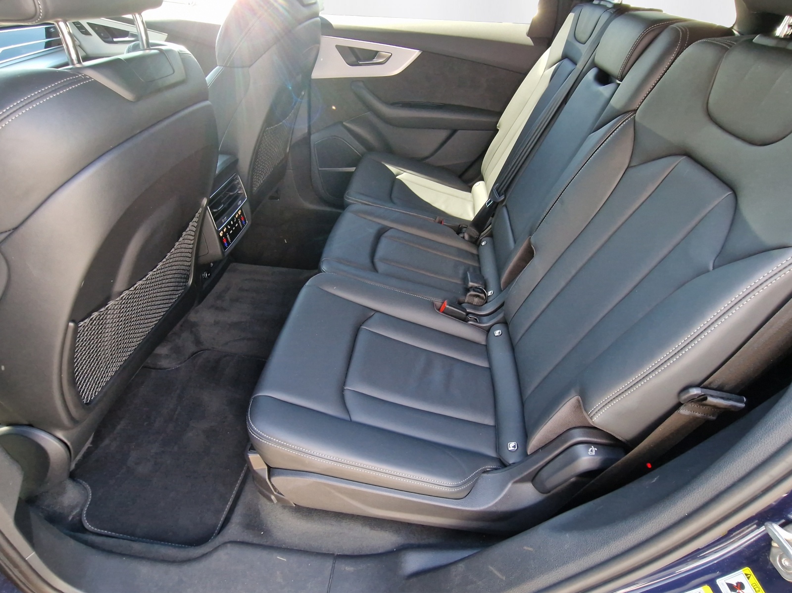 AUDI Q7 55 TFSI S Line quattro tiptronic-image-10