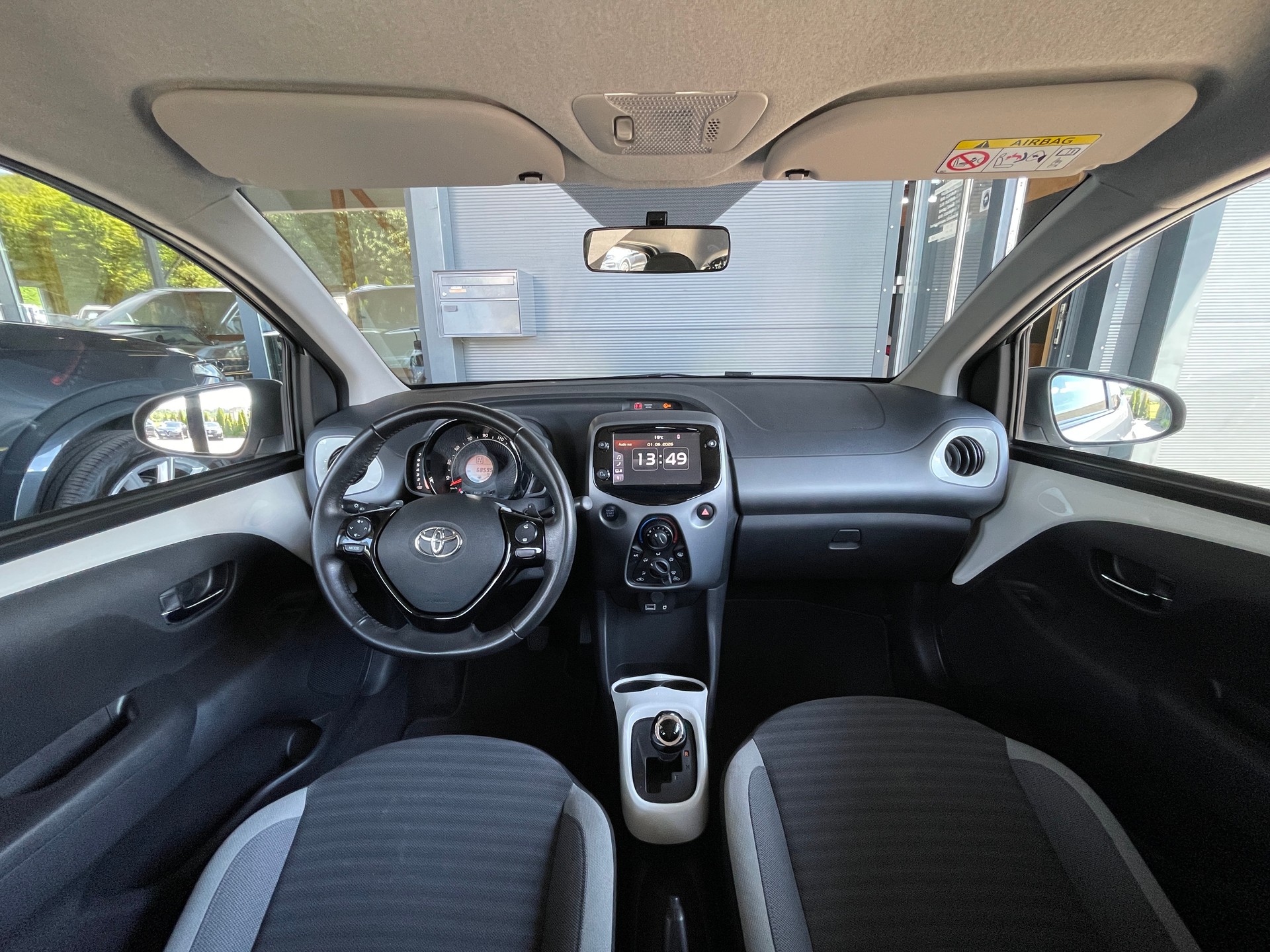 TOYOTA Aygo 1.0 VVT-i Trend-image-7