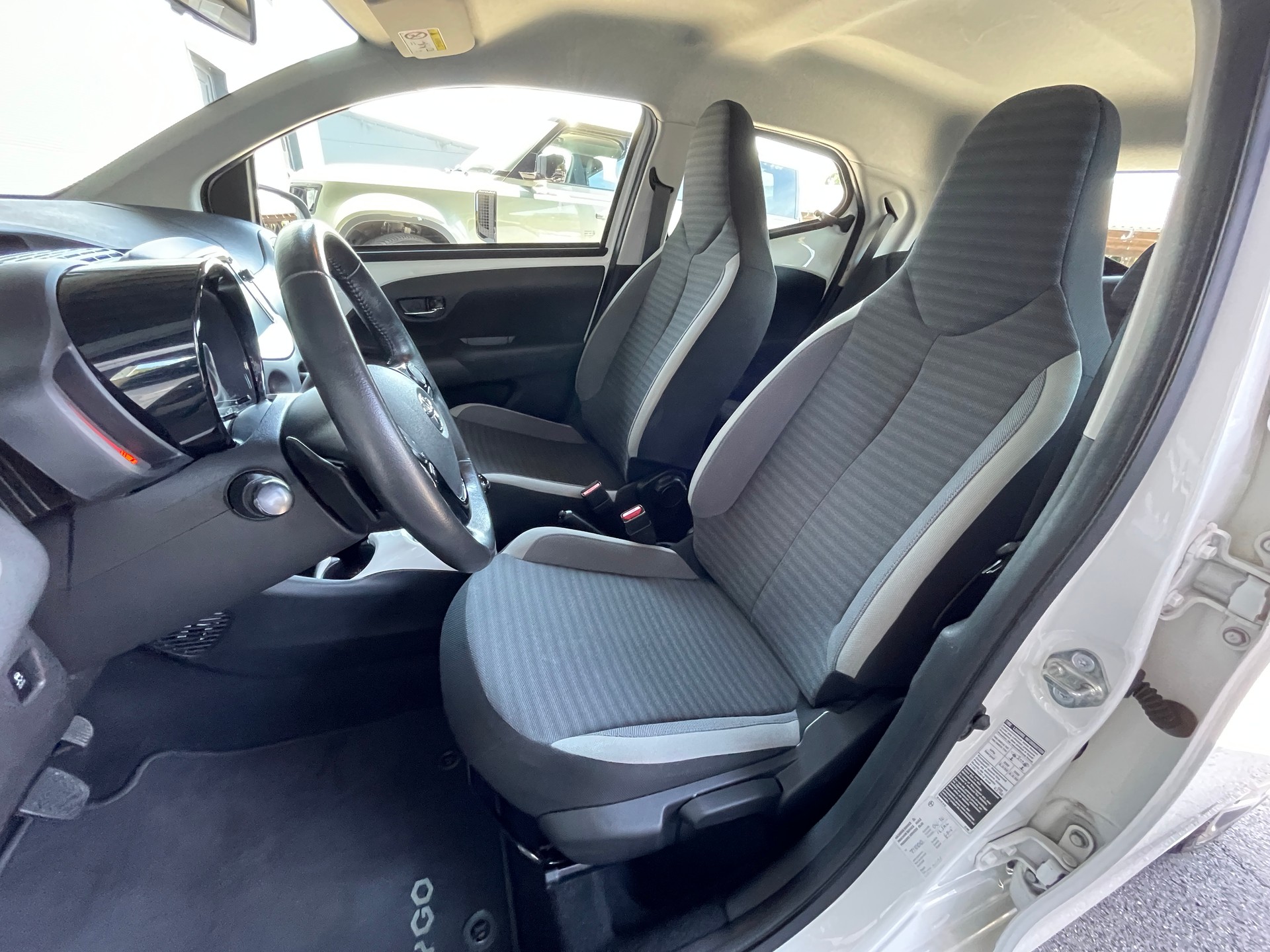 TOYOTA Aygo 1.0 VVT-i Trend-image-11