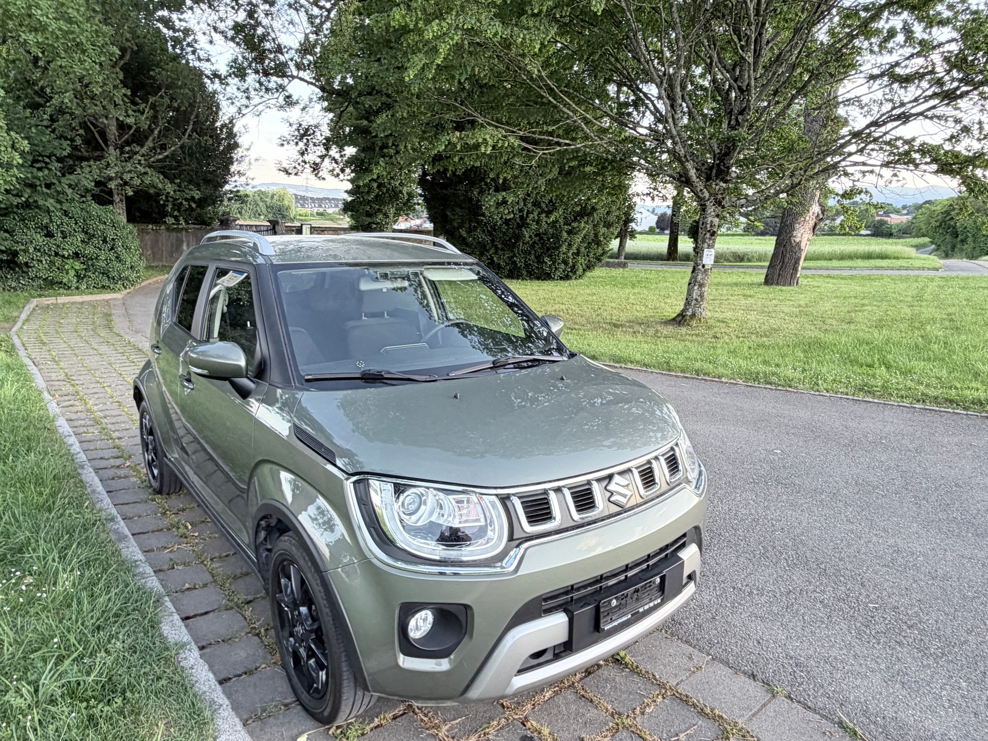 SUZUKI Ignis 1.2i Compact Top Hybrid CVT-showroom-element-2